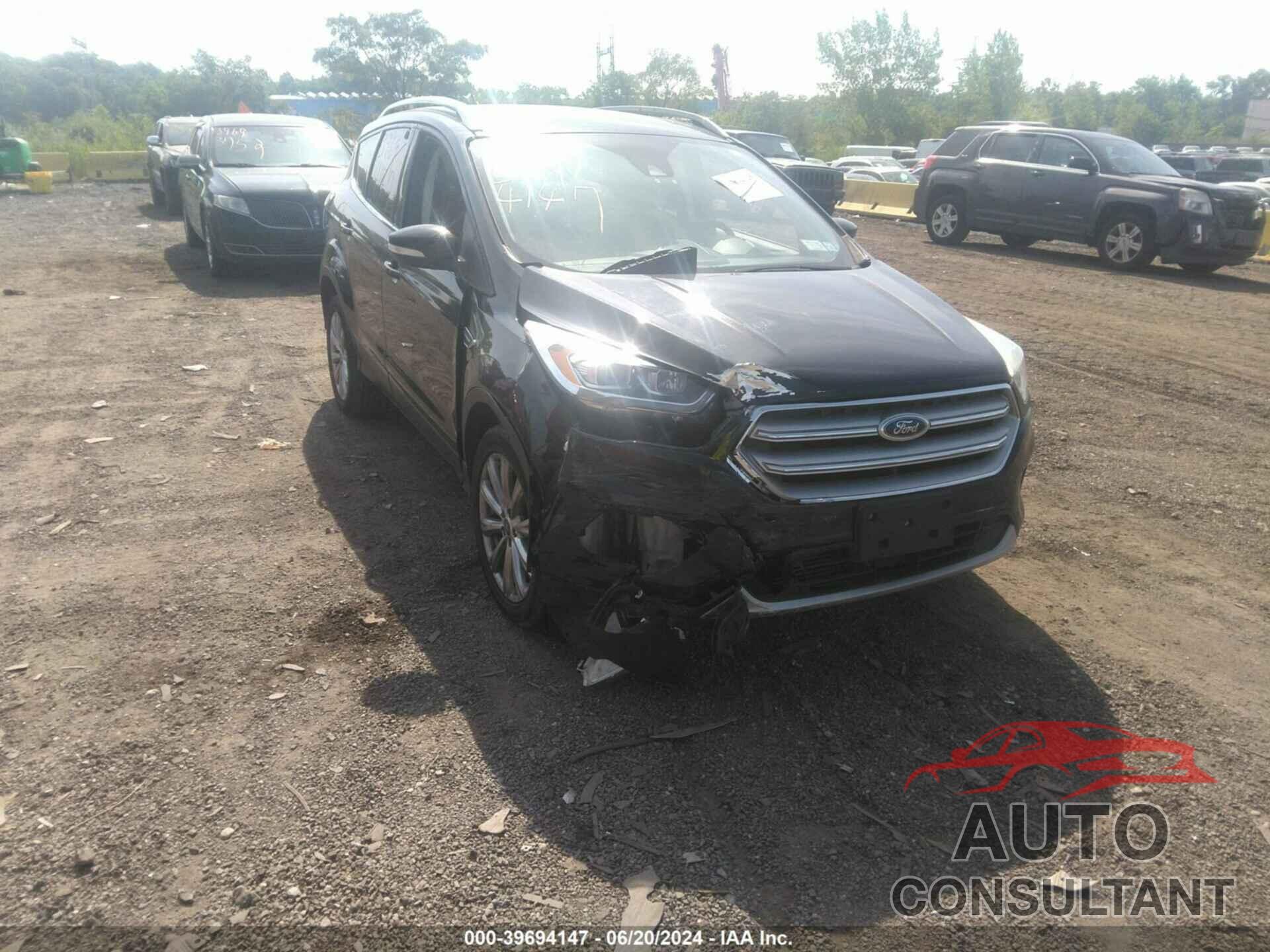 FORD ESCAPE 2018 - 1FMCU9J91JUD33042