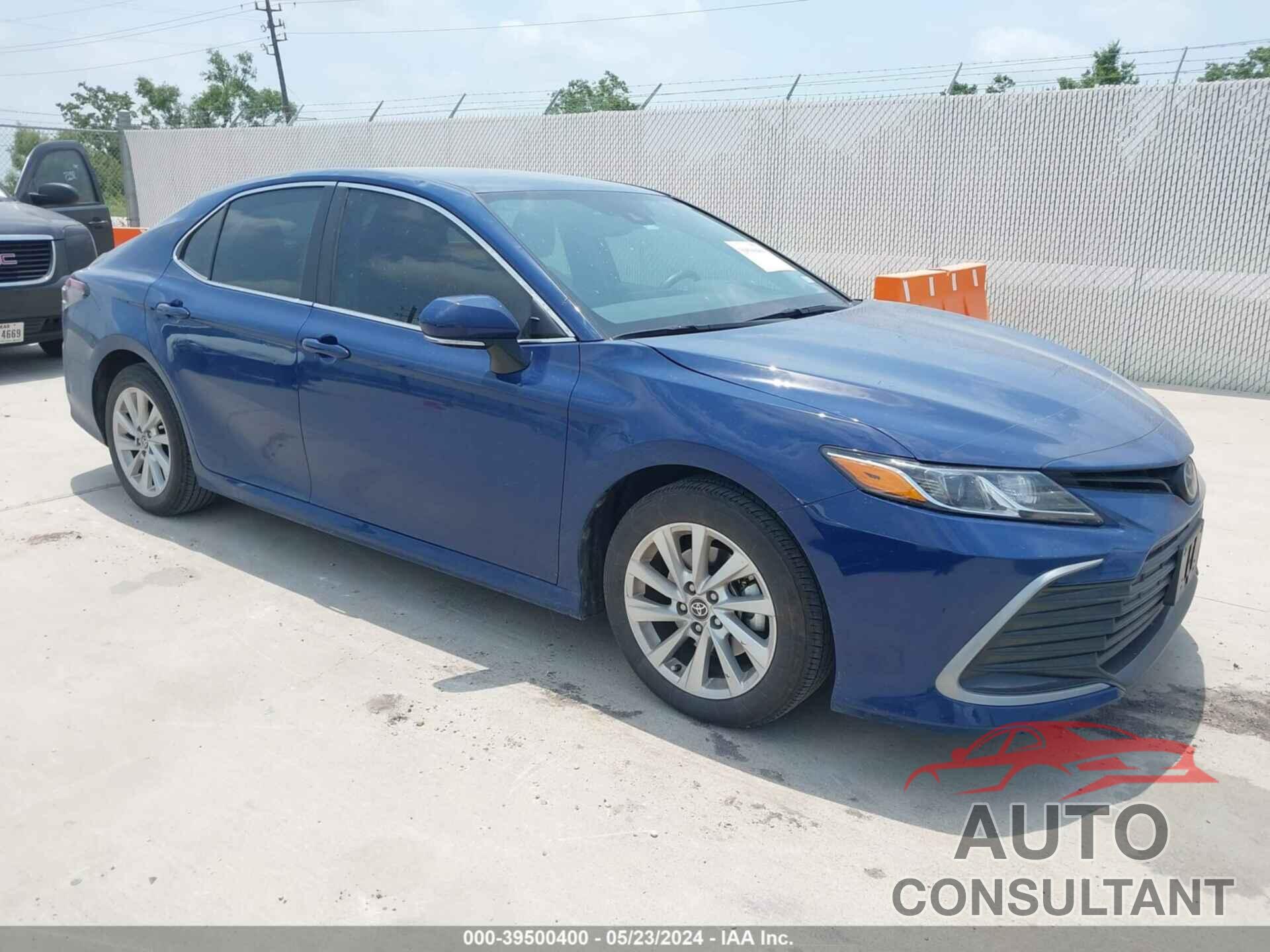 TOYOTA CAMRY 2023 - 4T1R11AK4PU181774