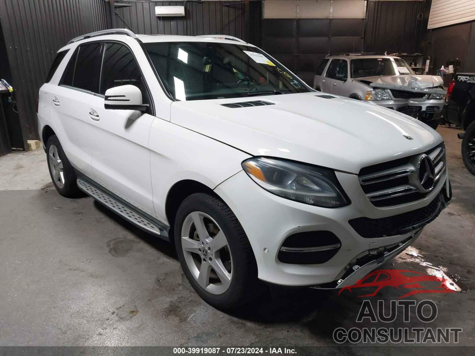 MERCEDES-BENZ GLE 350 2018 - 4JGDA5HB7JB061784