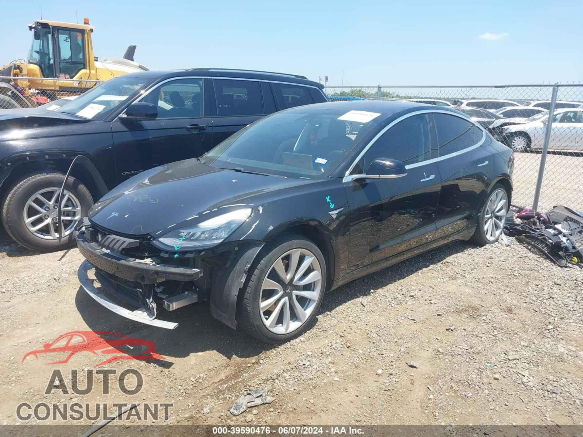 TESLA MODEL 3 2018 - 5YJ3E1EA5JF046870