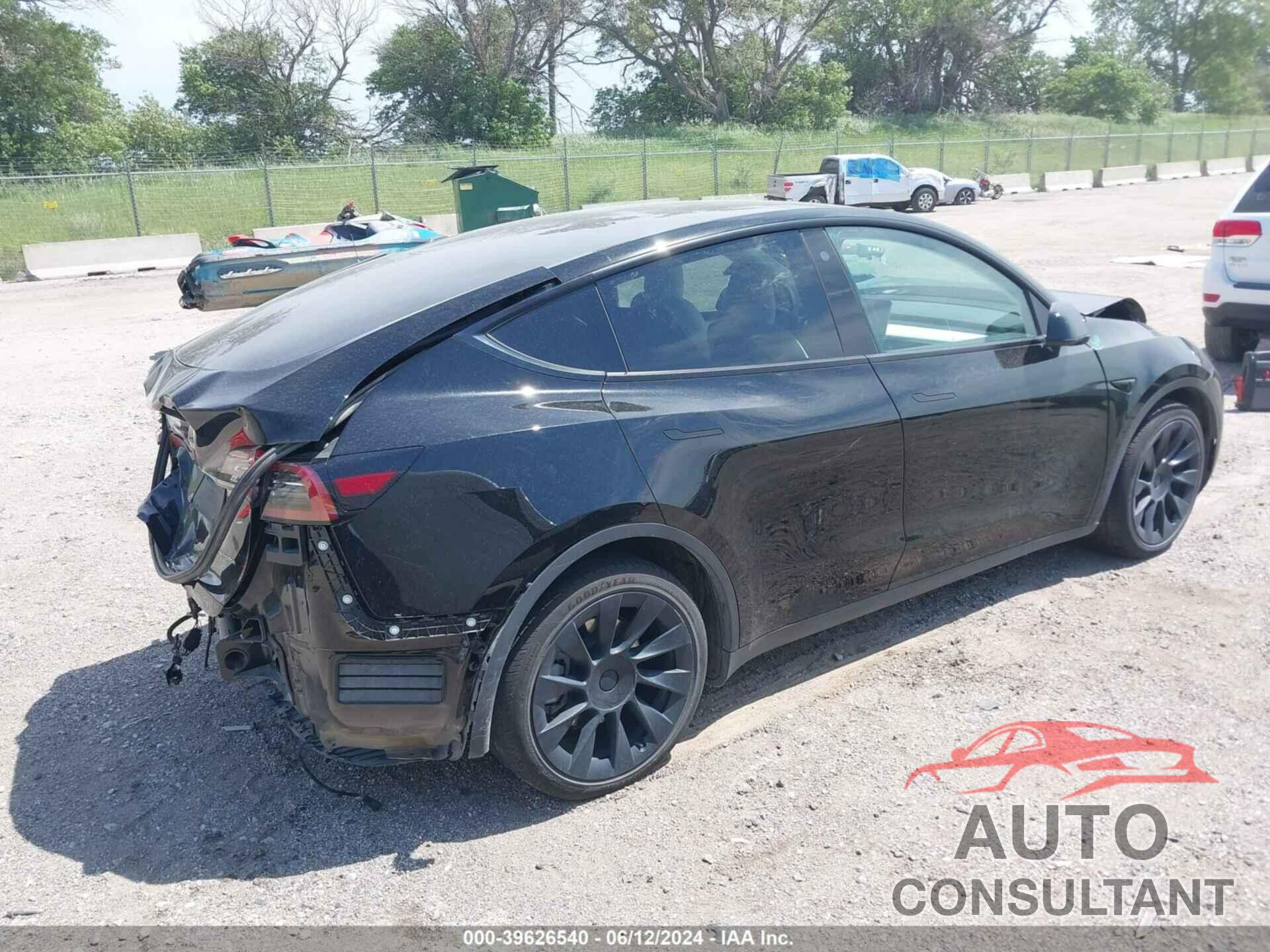 TESLA MODEL Y 2022 - 7SAYGAEE0NF575669