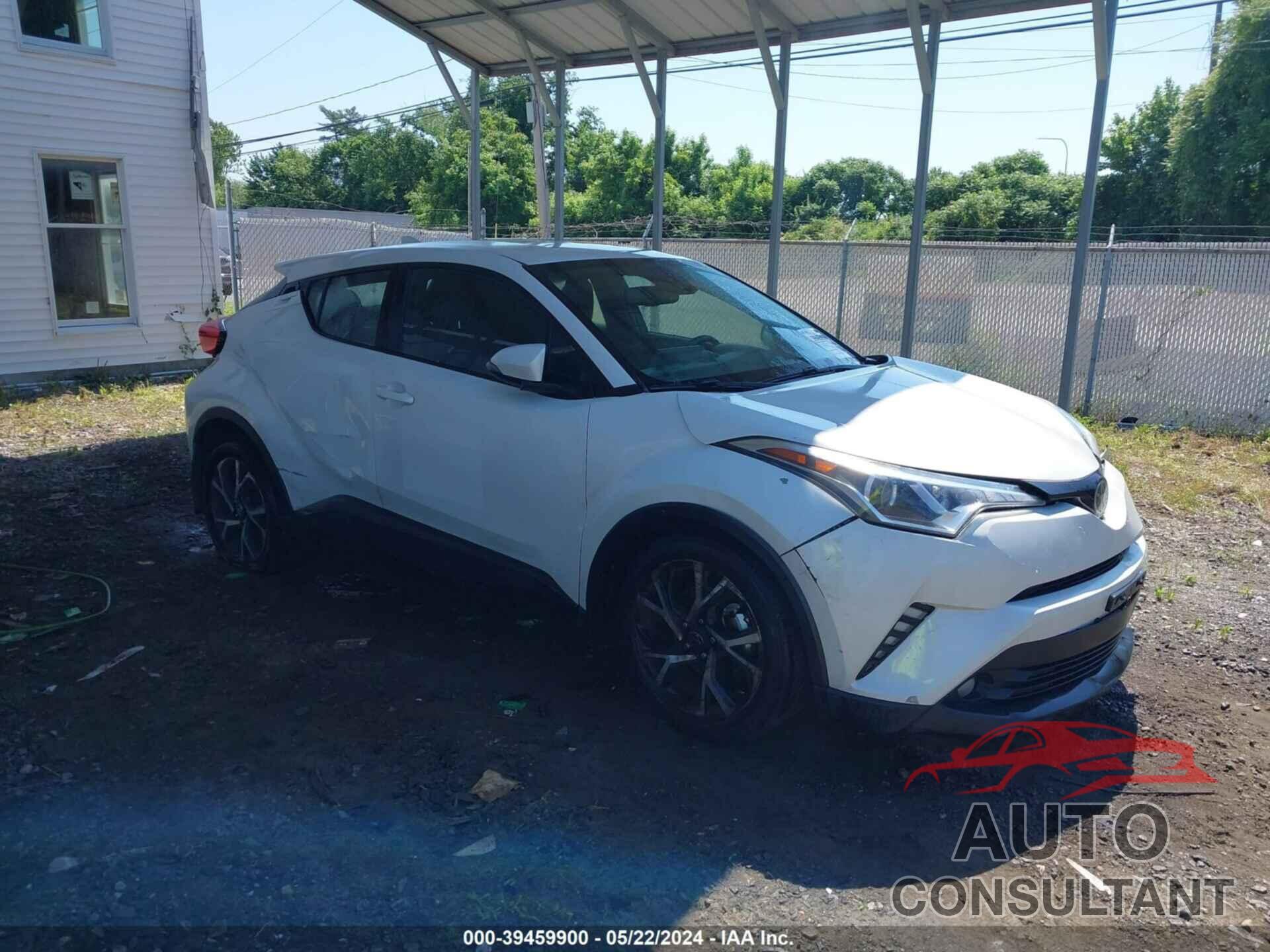 TOYOTA C-HR 2018 - NMTKHMBX4JR057852