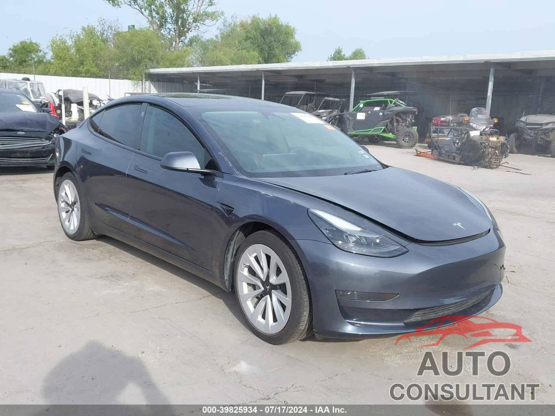 TESLA MODEL 3 2022 - 5YJ3E1EA2NF241122