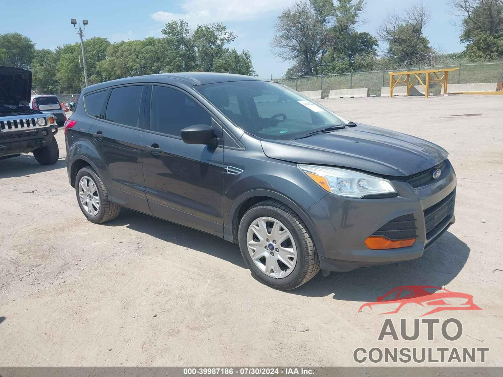 FORD ESCAPE 2016 - 1FMCU0F78GUB15014