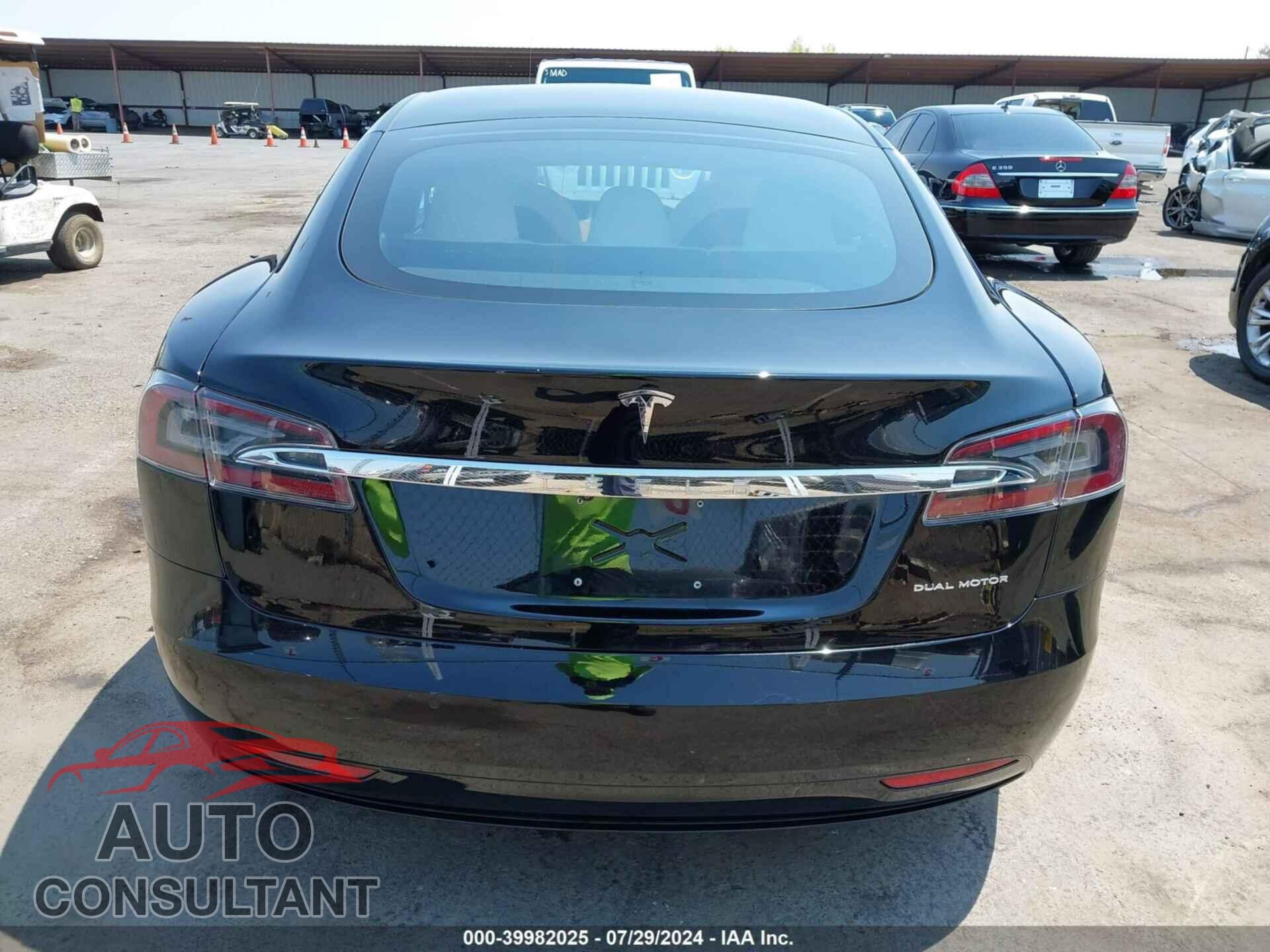 TESLA MODEL S 2020 - 5YJSA1E27LF366467