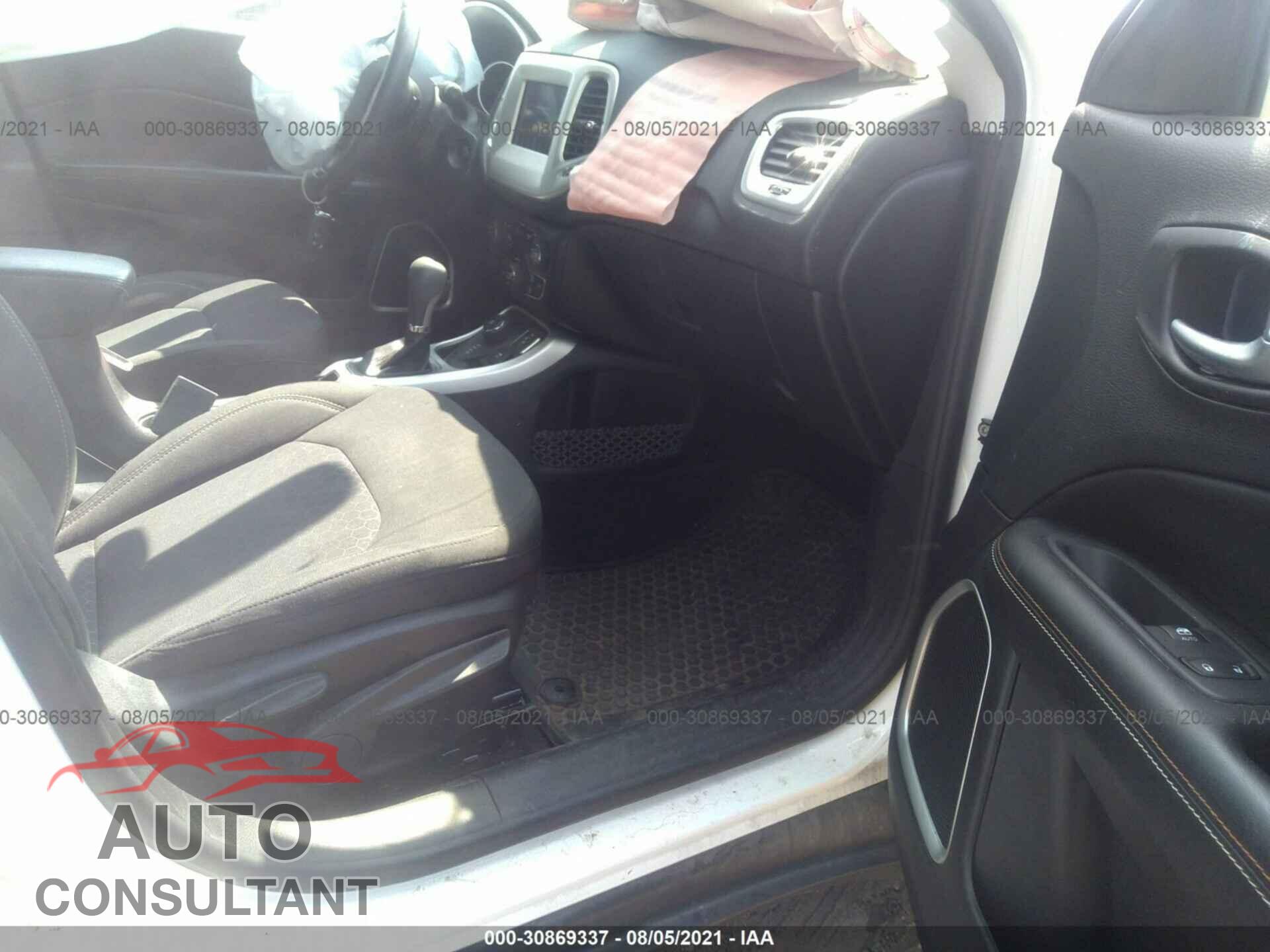 JEEP COMPASS 2019 - 3C4NJDAB4KT682932