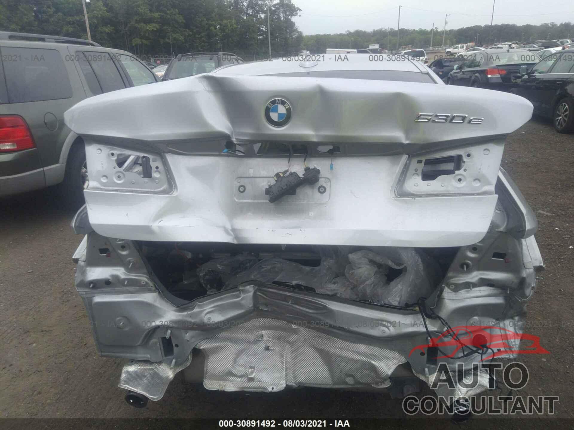 BMW 5 SERIES 2019 - WBAJB1C59KB375885