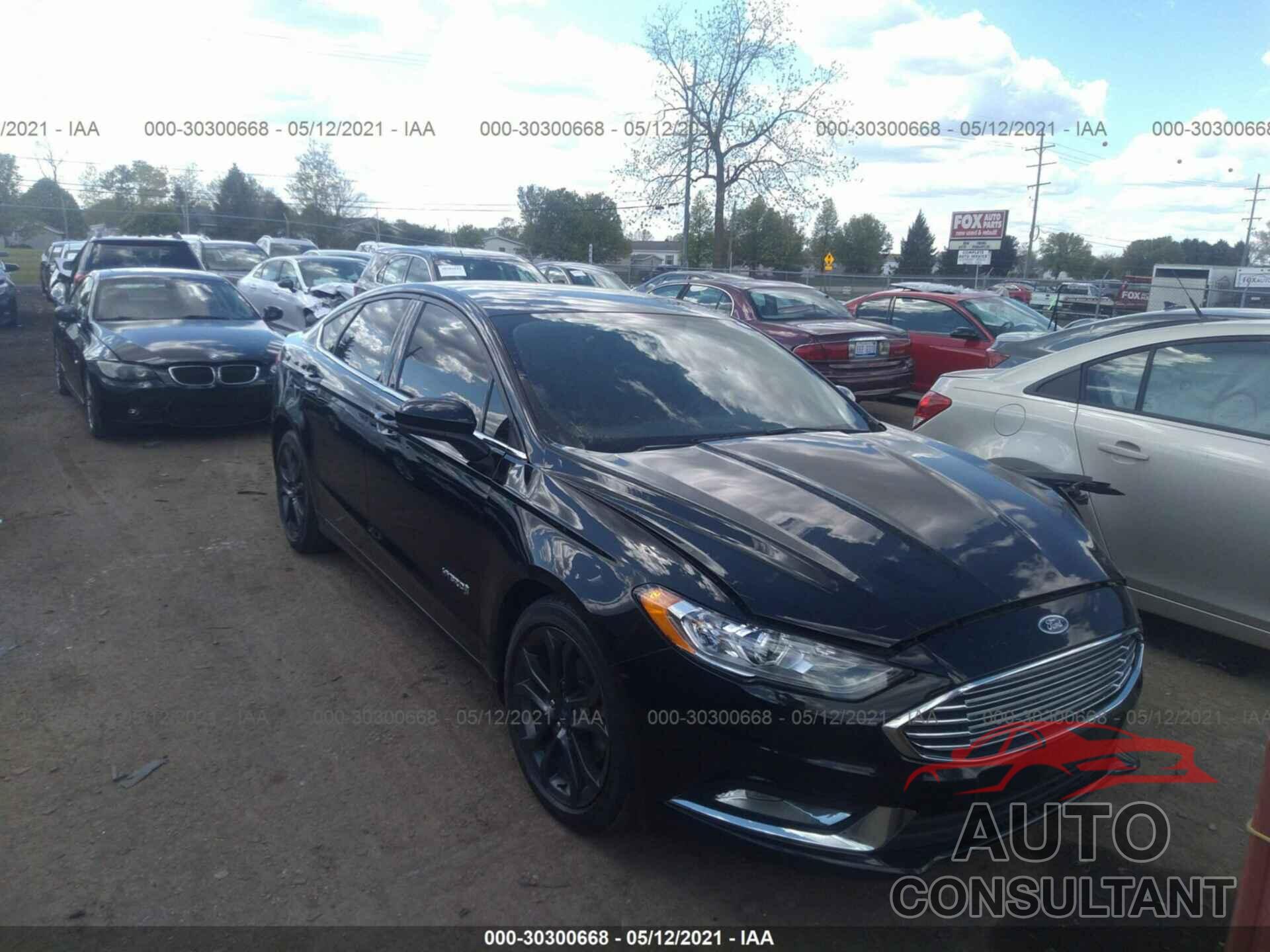 FORD FUSION HYBRID 2018 - 3FA6P0LU1JR230755