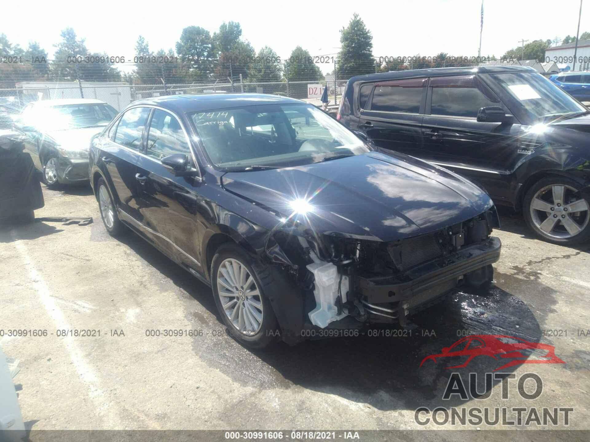 VOLKSWAGEN PASSAT 2017 - 1VWBT7A32HC042033