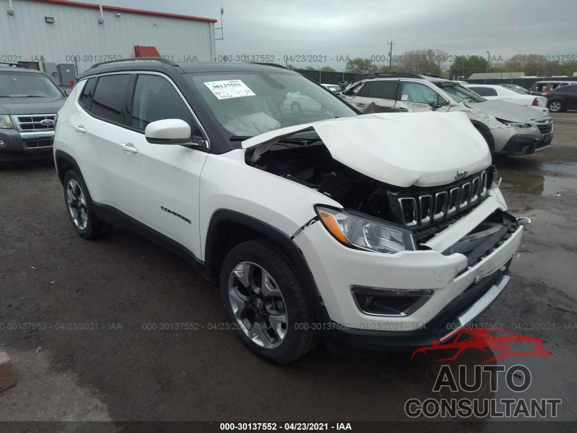 JEEP COMPASS 2018 - 3C4NJDCB5JT264018