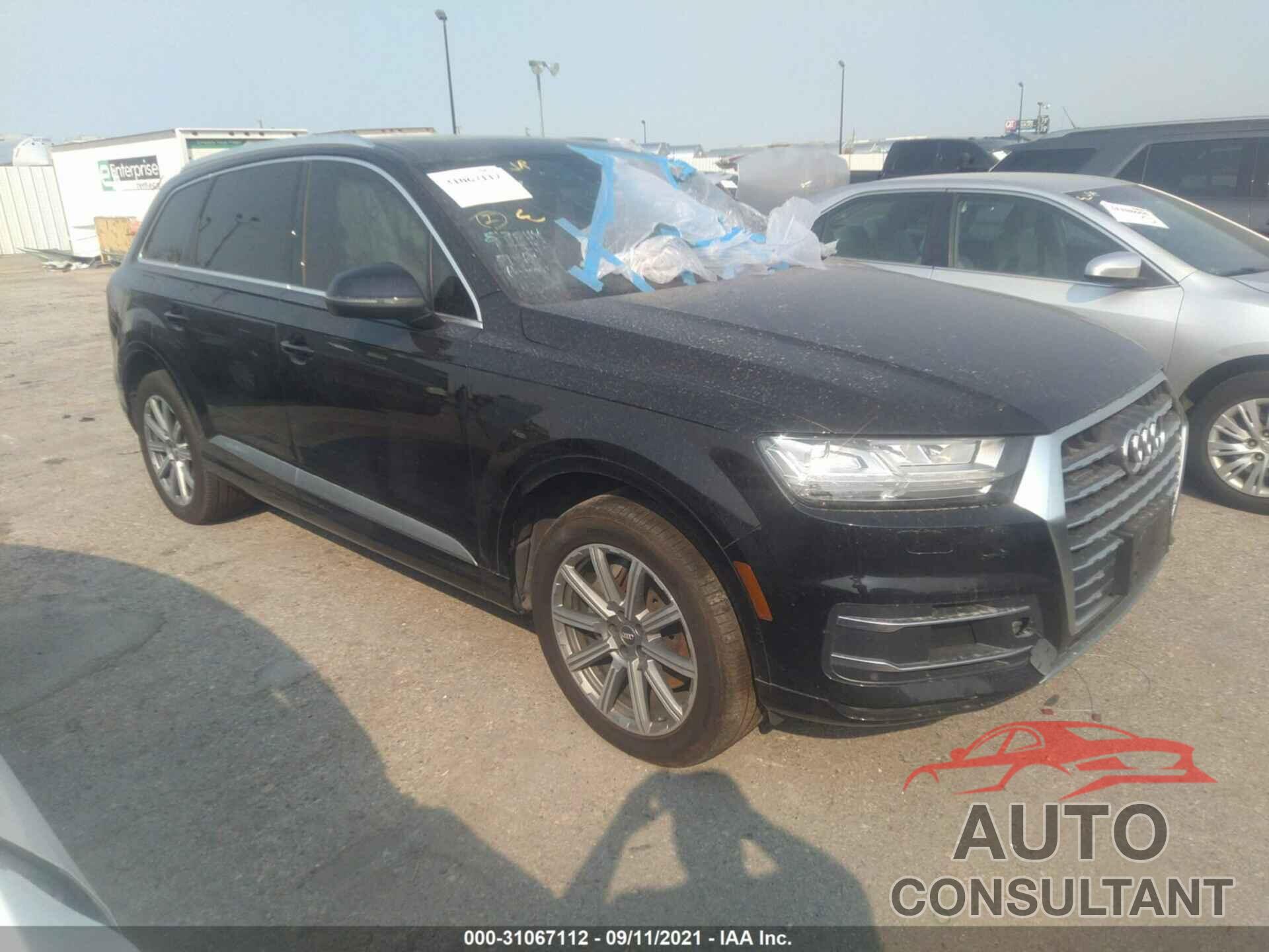 AUDI Q7 2019 - WA1LHAF72KD023043