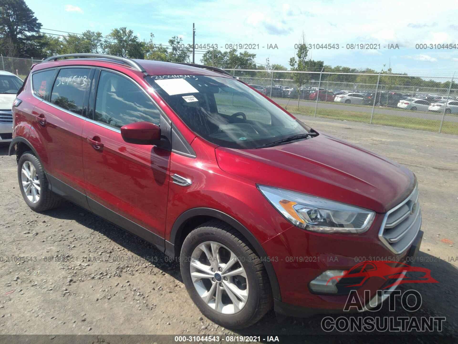 FORD ESCAPE 2017 - 1FMCU9GD4HUD23434