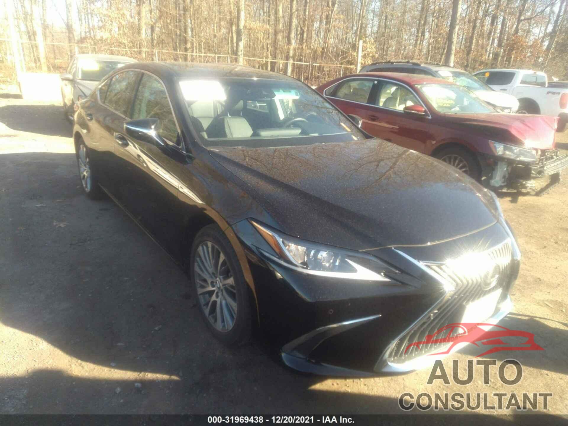 LEXUS ES 2019 - 58ABZ1B11KU017237