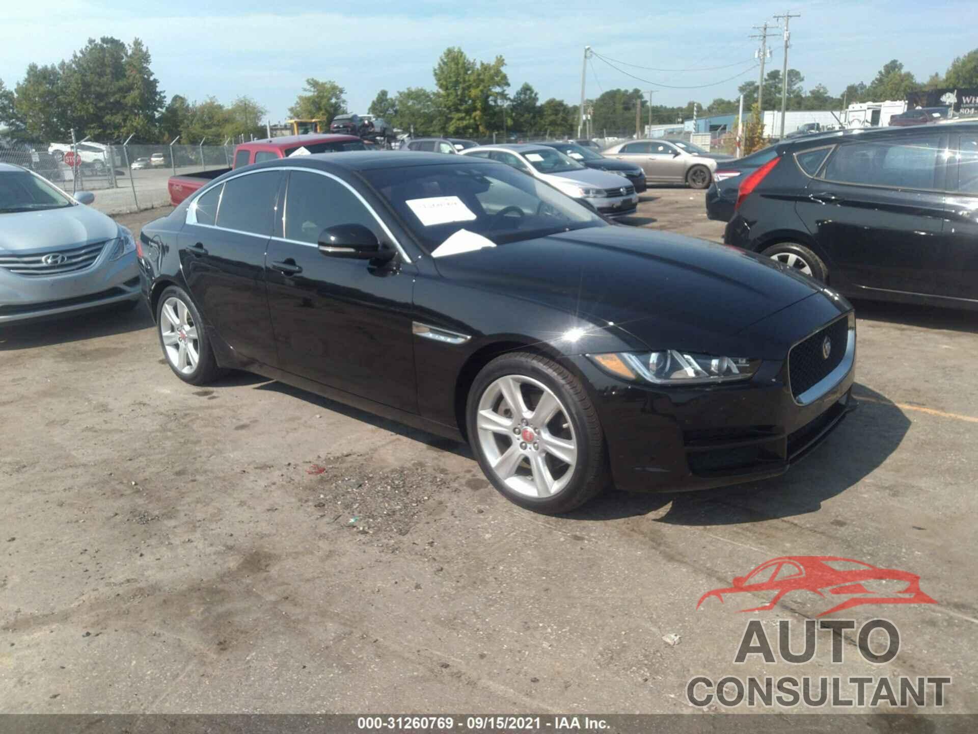 JAGUAR XE 2017 - SAJAE4BG2HA962380