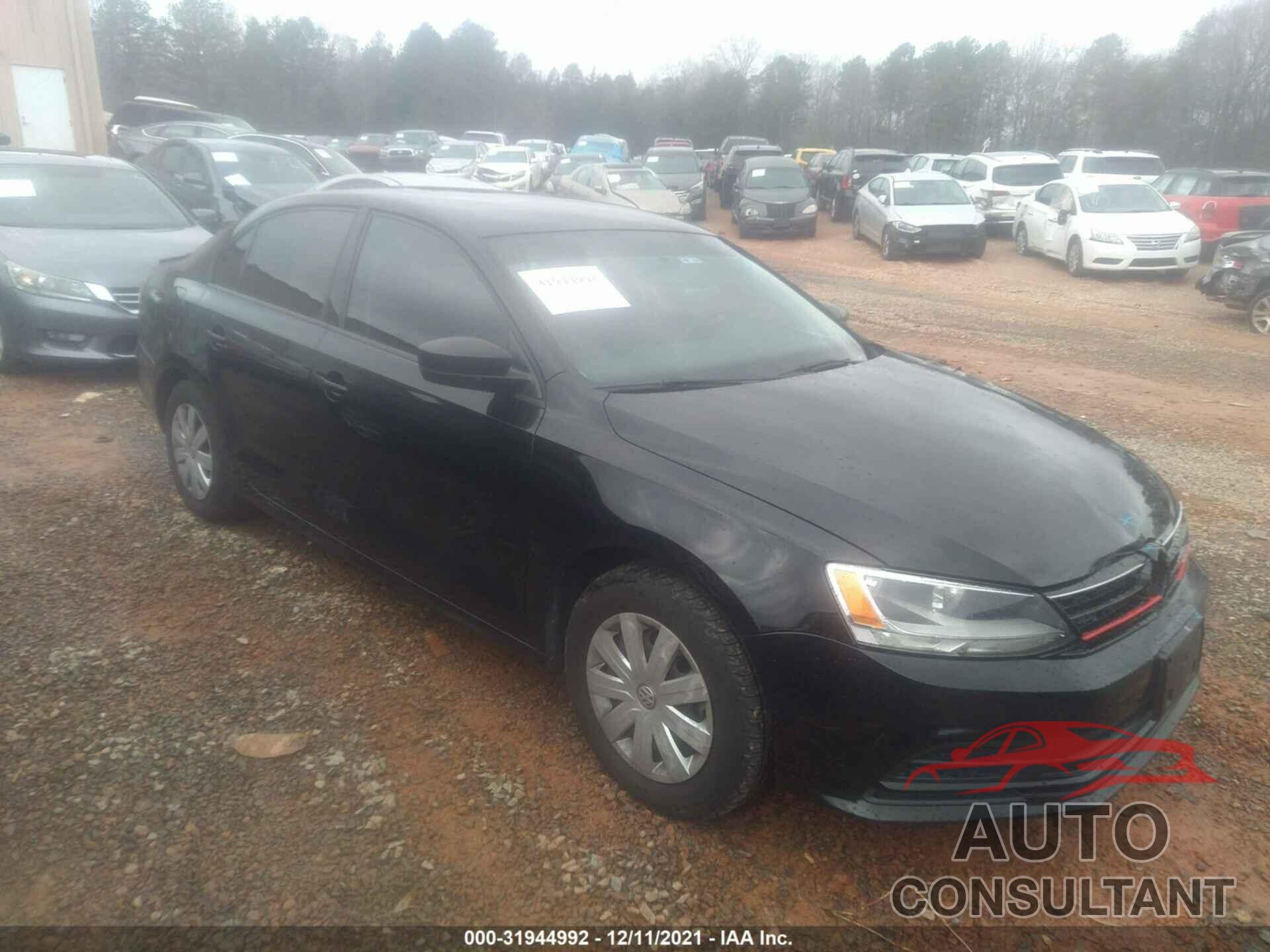 VOLKSWAGEN JETTA SEDAN 2016 - 3VW267AJ1GM242310