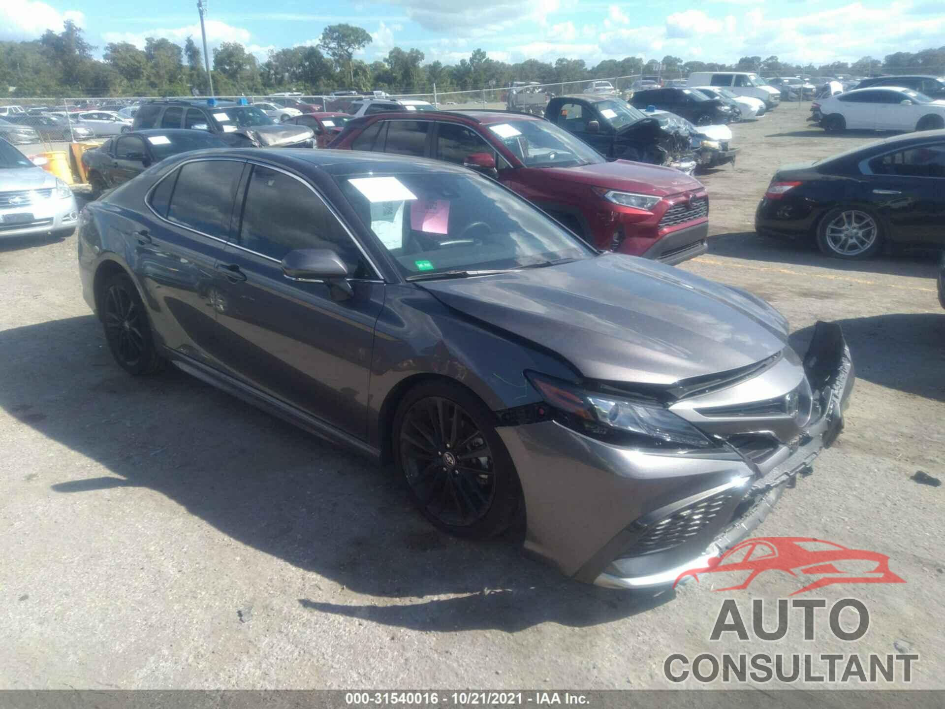 TOYOTA CAMRY 2021 - 4T1K61AK7MU558984