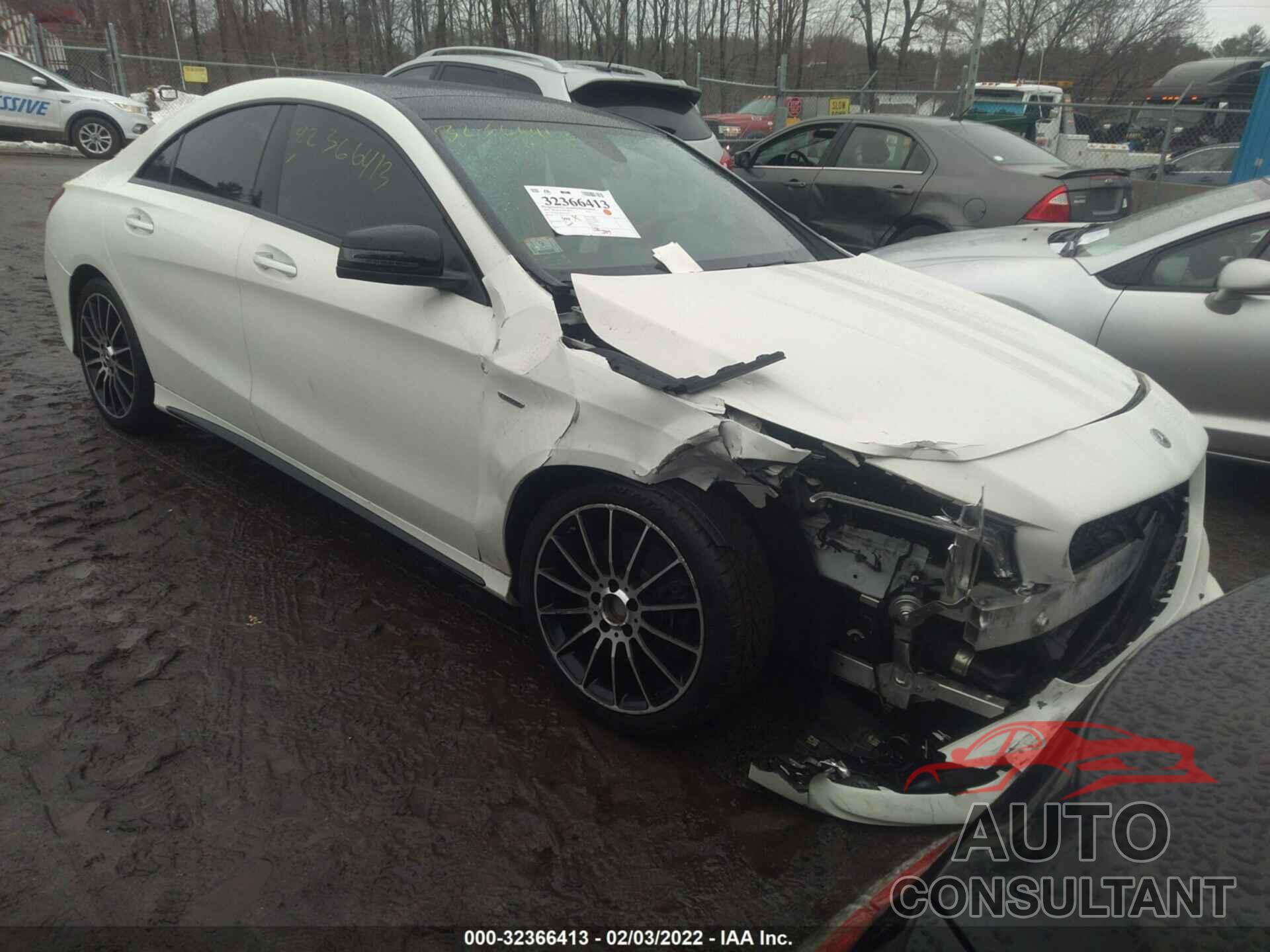 MERCEDES-BENZ CLA 2018 - WDDSJ4GB9JN525492