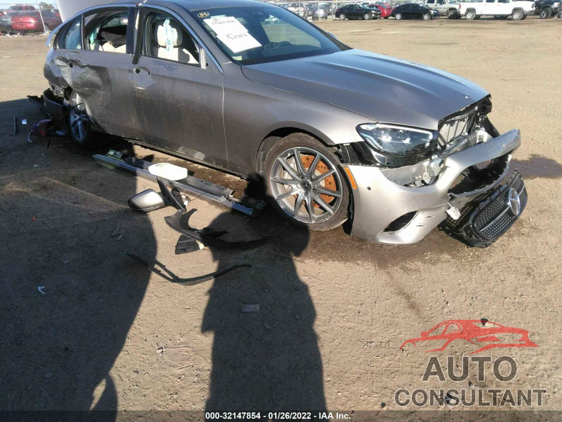 MERCEDES-BENZ E-CLASS 2021 - W1KZF8EB6MA917125