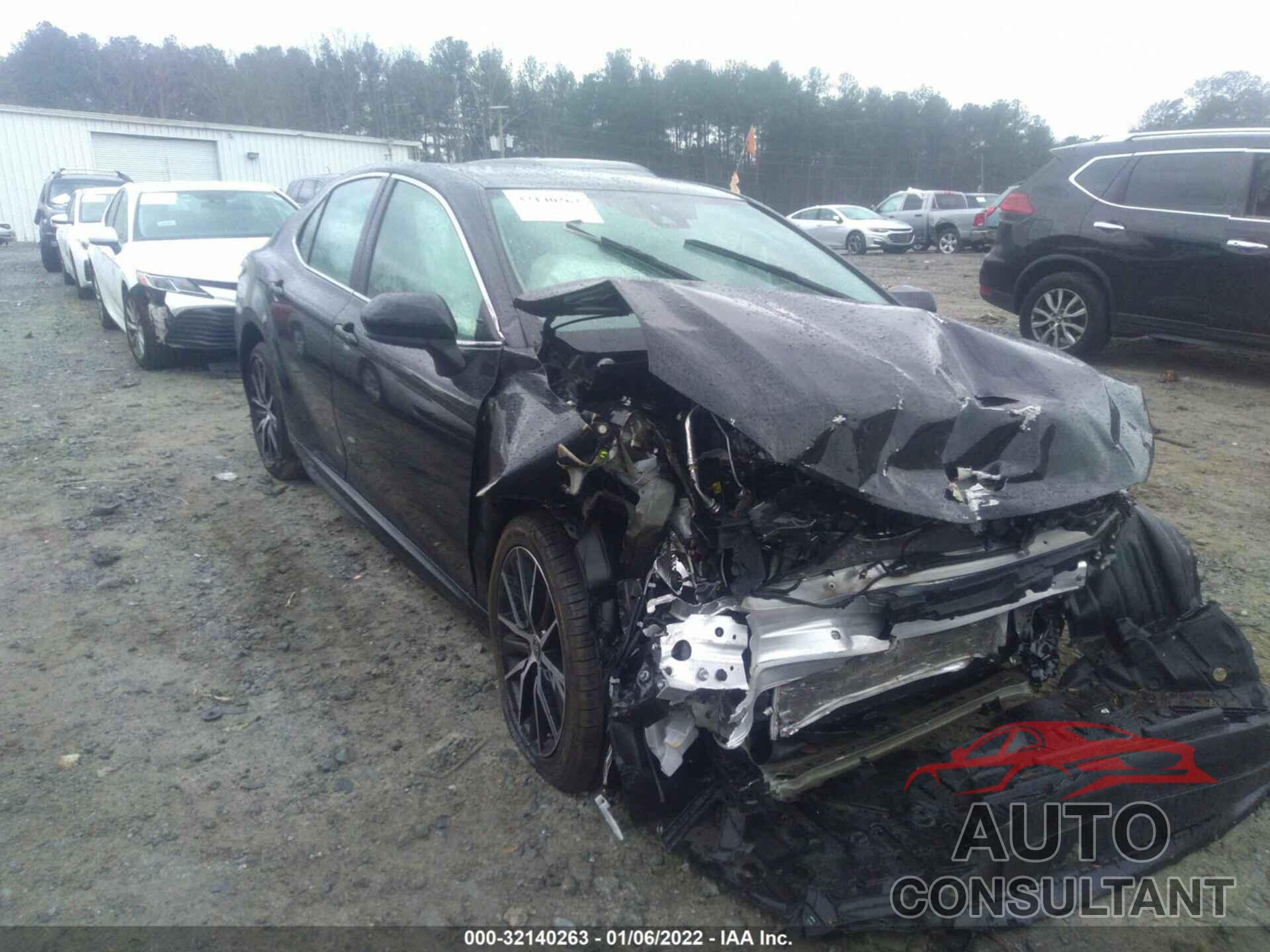 TOYOTA CAMRY 2021 - 4T1G11AK1MU407904