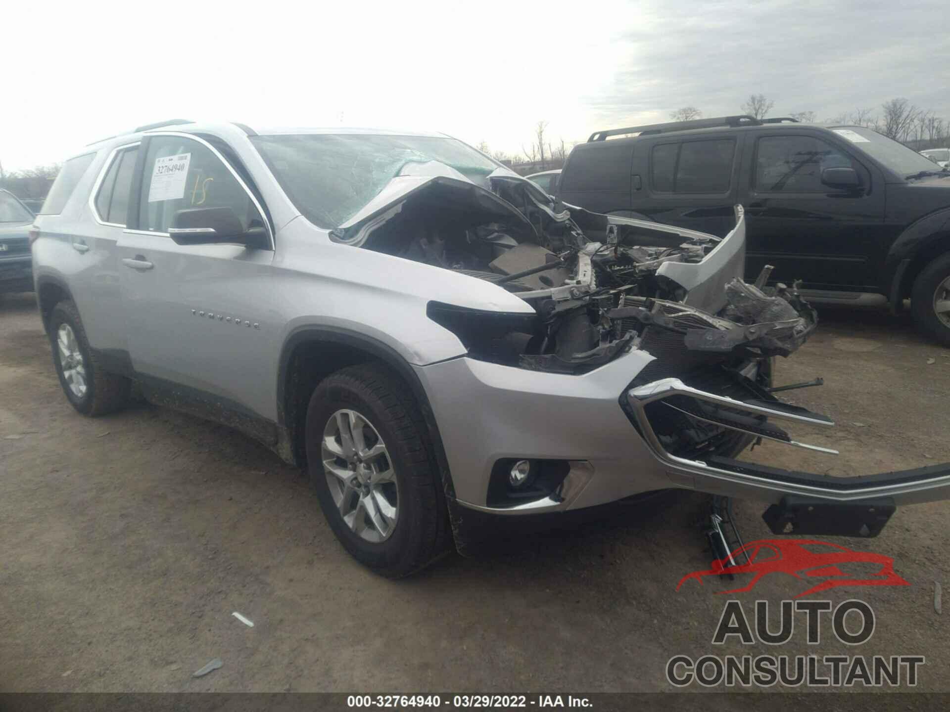 CHEVROLET TRAVERSE 2018 - 1GNERGKW2JJ143637