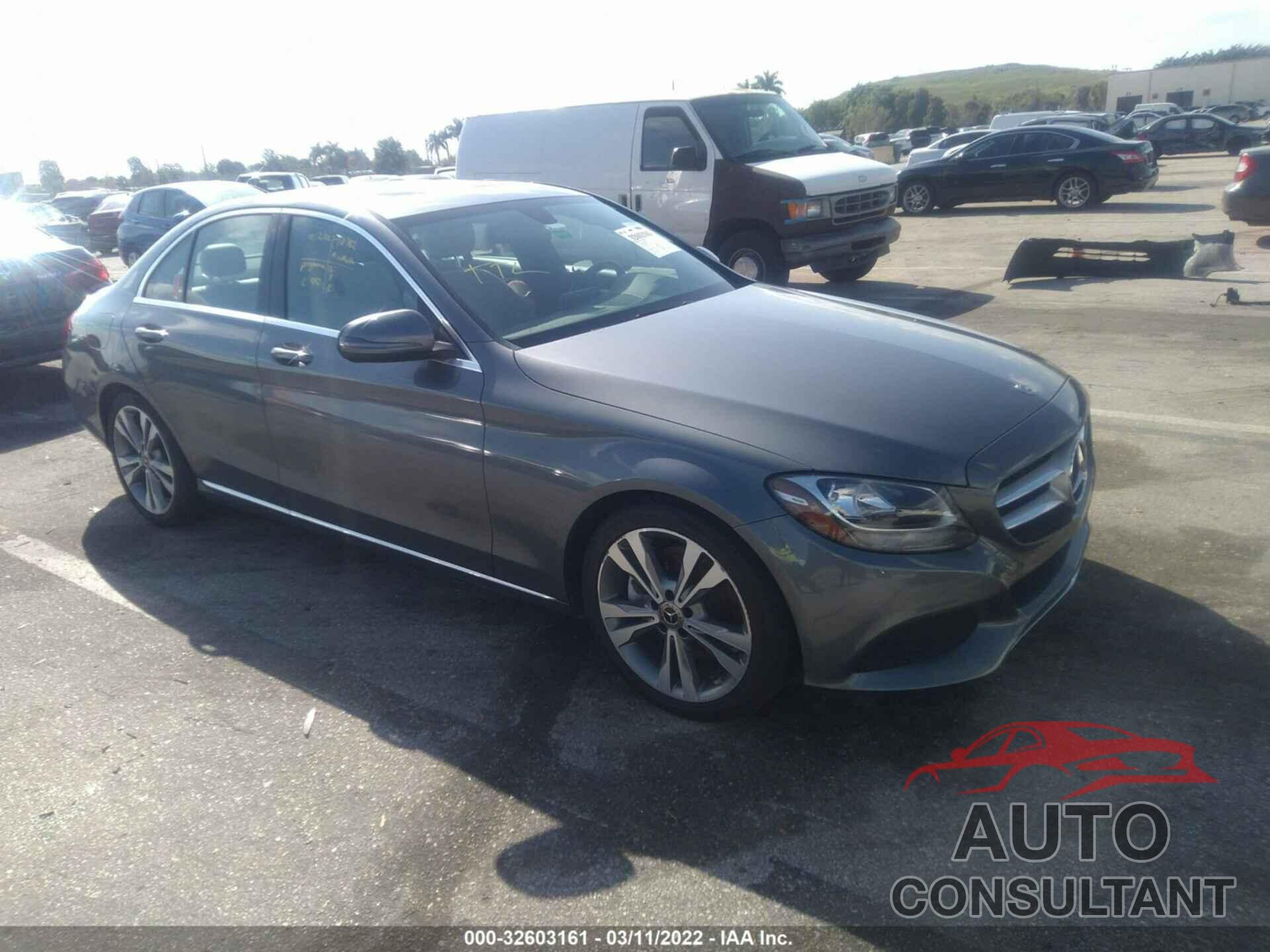 MERCEDES-BENZ C-CLASS 2018 - 55SWF4JBXJU268071