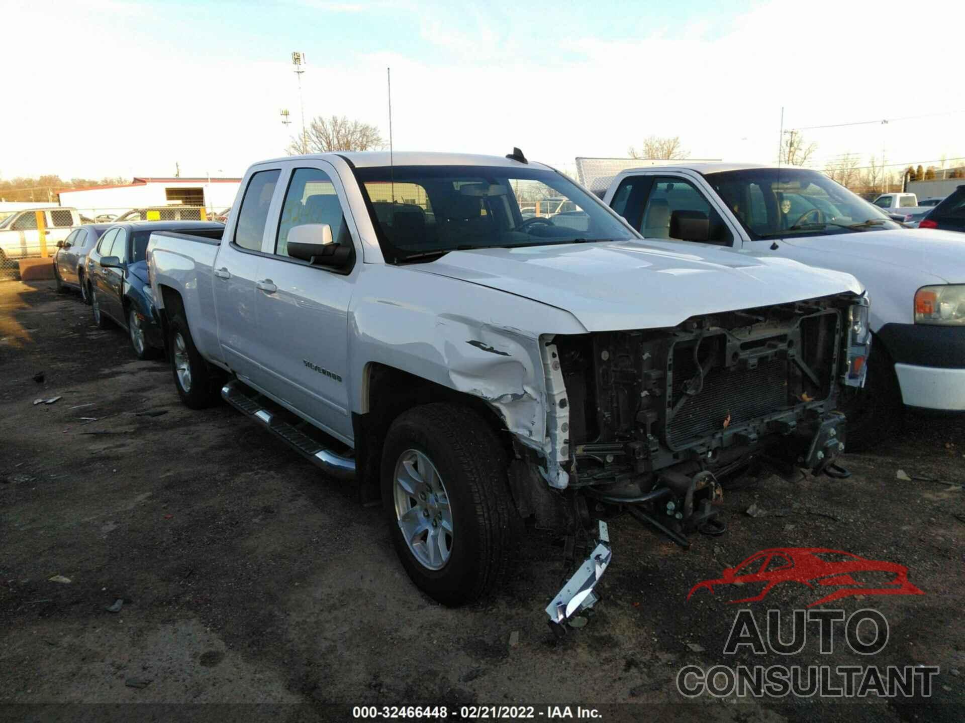CHEVROLET SILVERADO 1500 2016 - 1GCVKREH8GZ156750