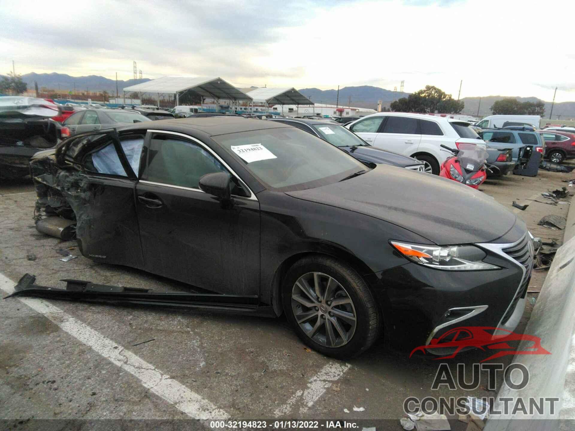 LEXUS ES 300H 2016 - JTHBW1GG8G2108847