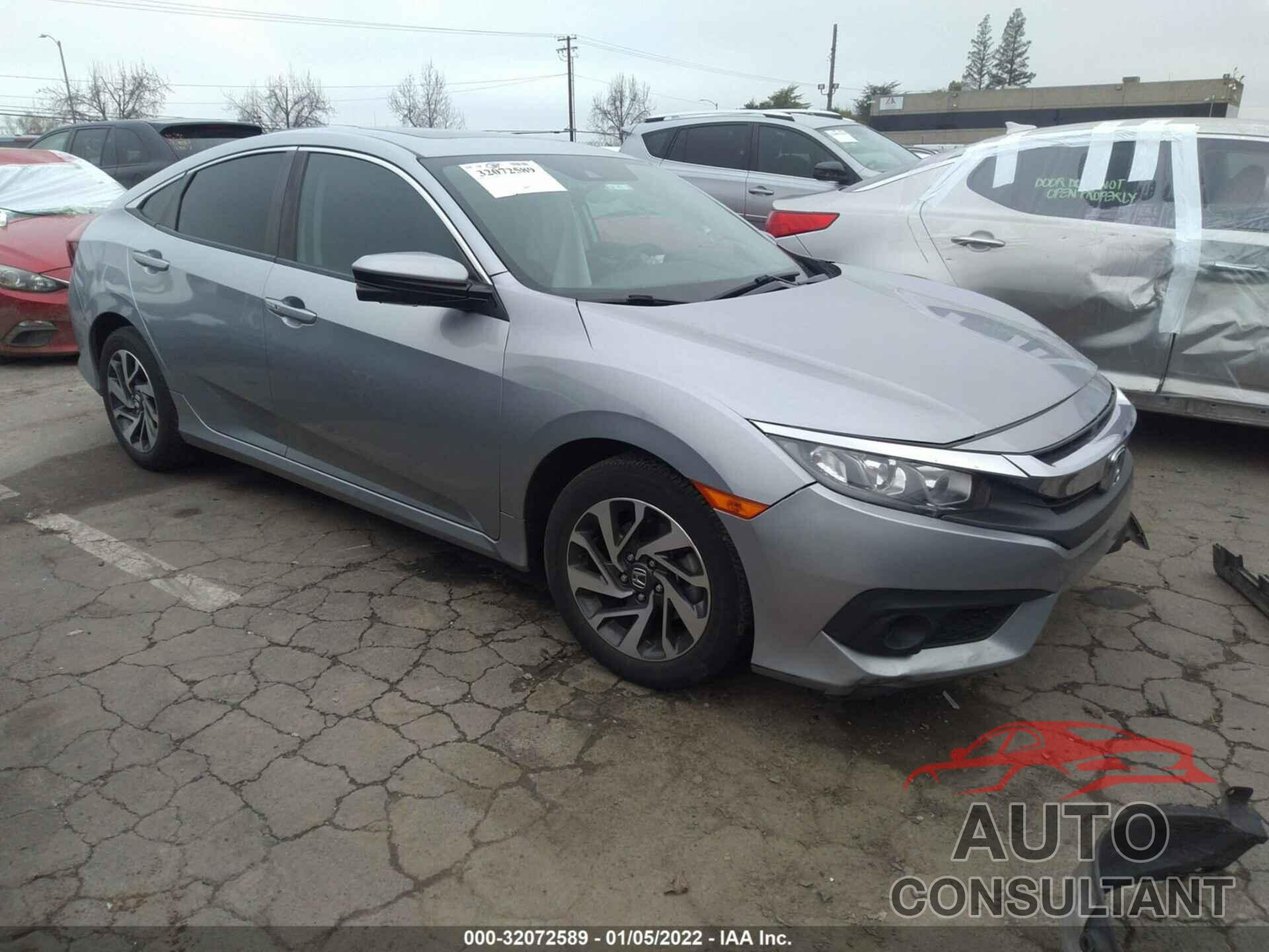 HONDA CIVIC SEDAN 2016 - 19XFC2F82GE248567