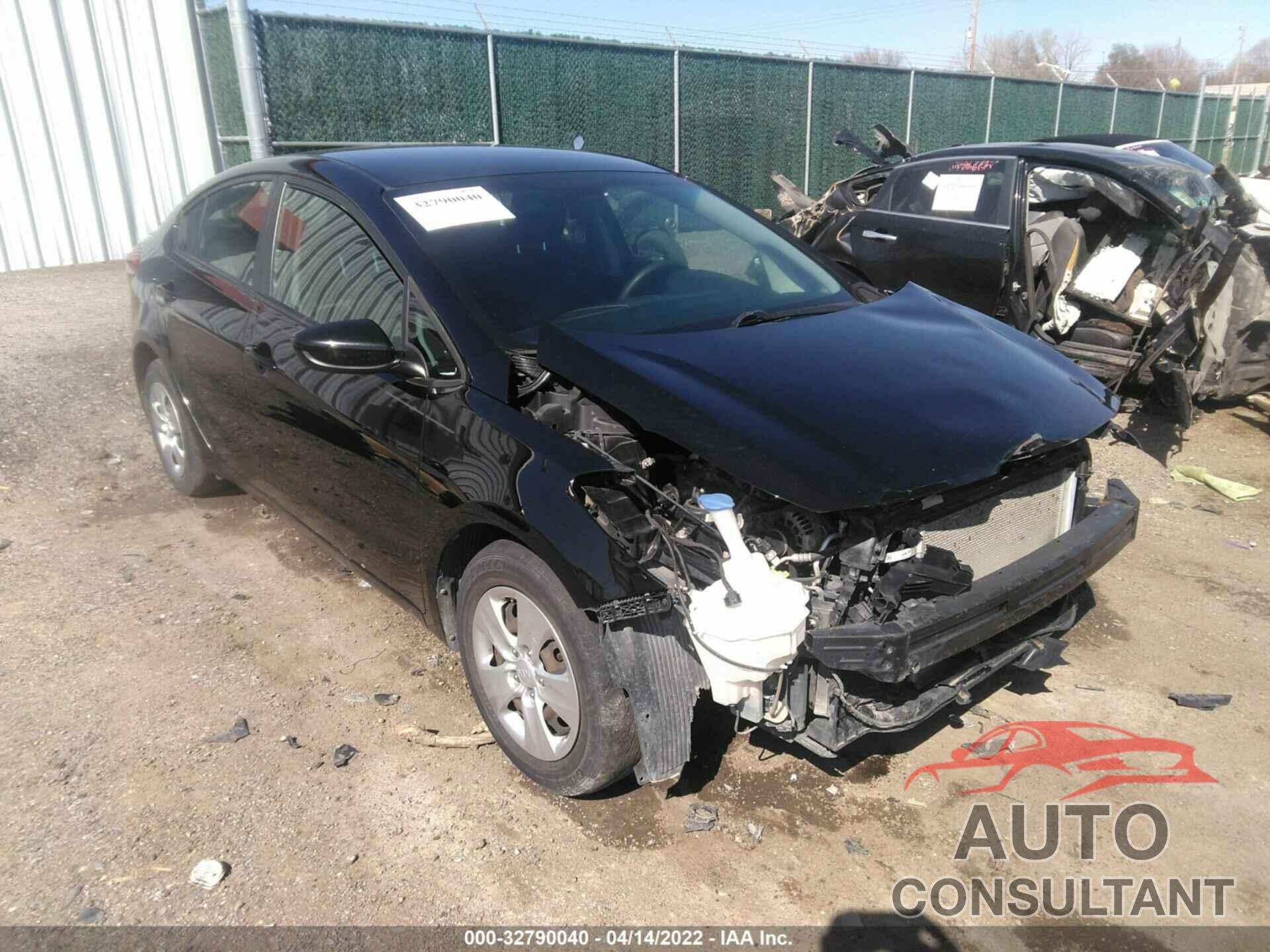 KIA FORTE 2017 - 3KPFK4A73HE156771