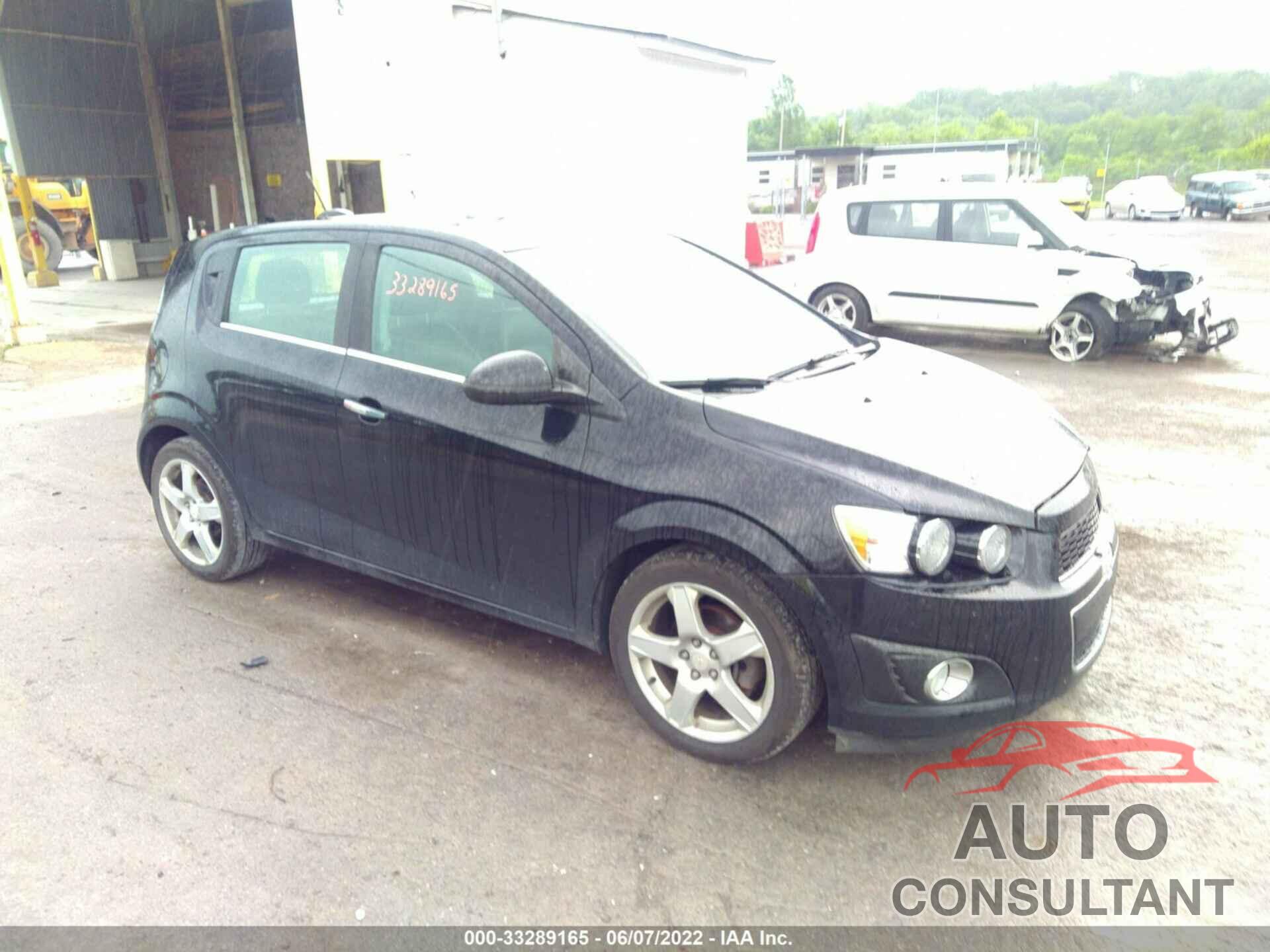 CHEVROLET SONIC 2016 - 1G1JE6SB5G4183253