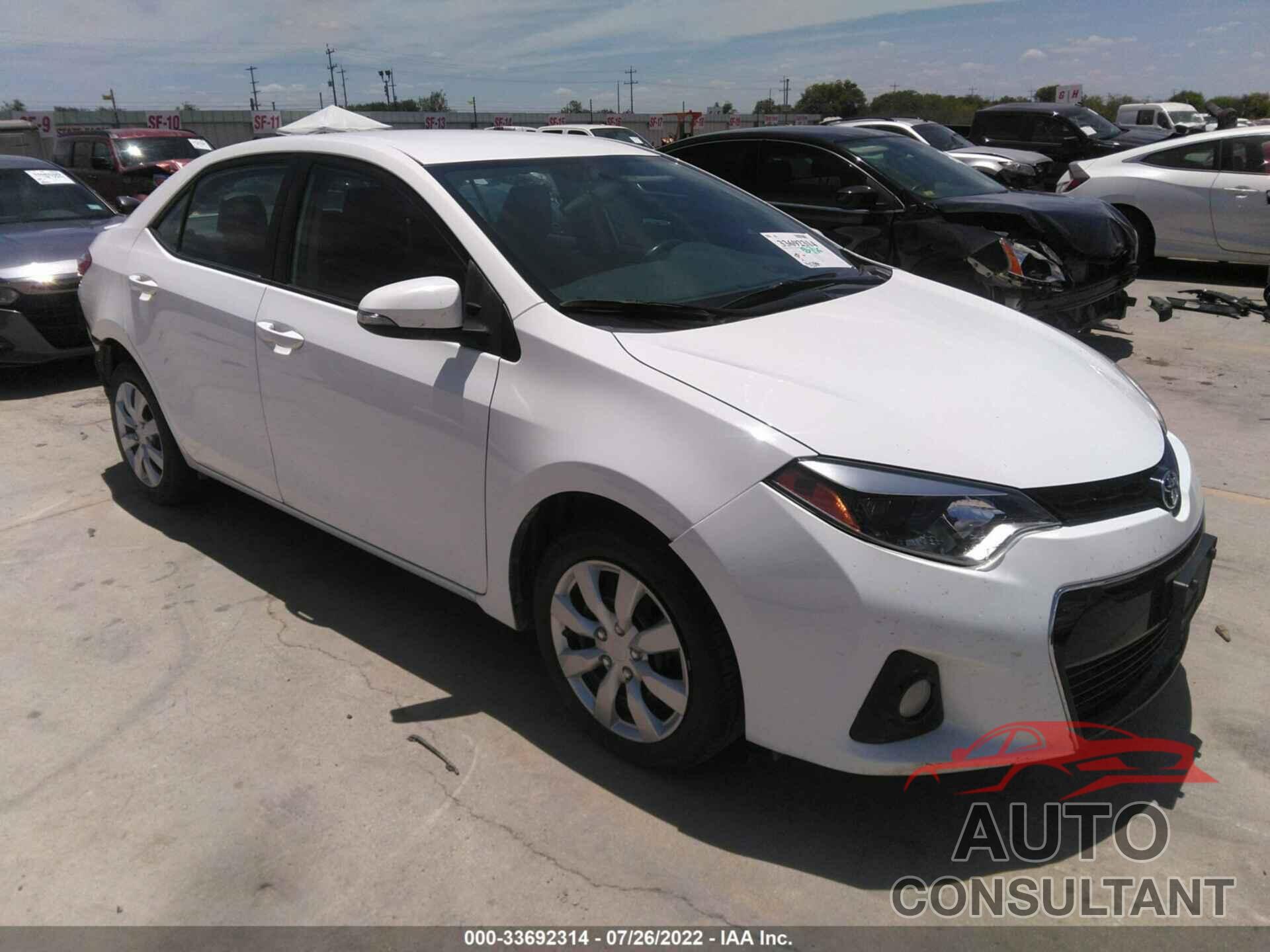 TOYOTA COROLLA 2016 - 5YFBURHE8GP526913