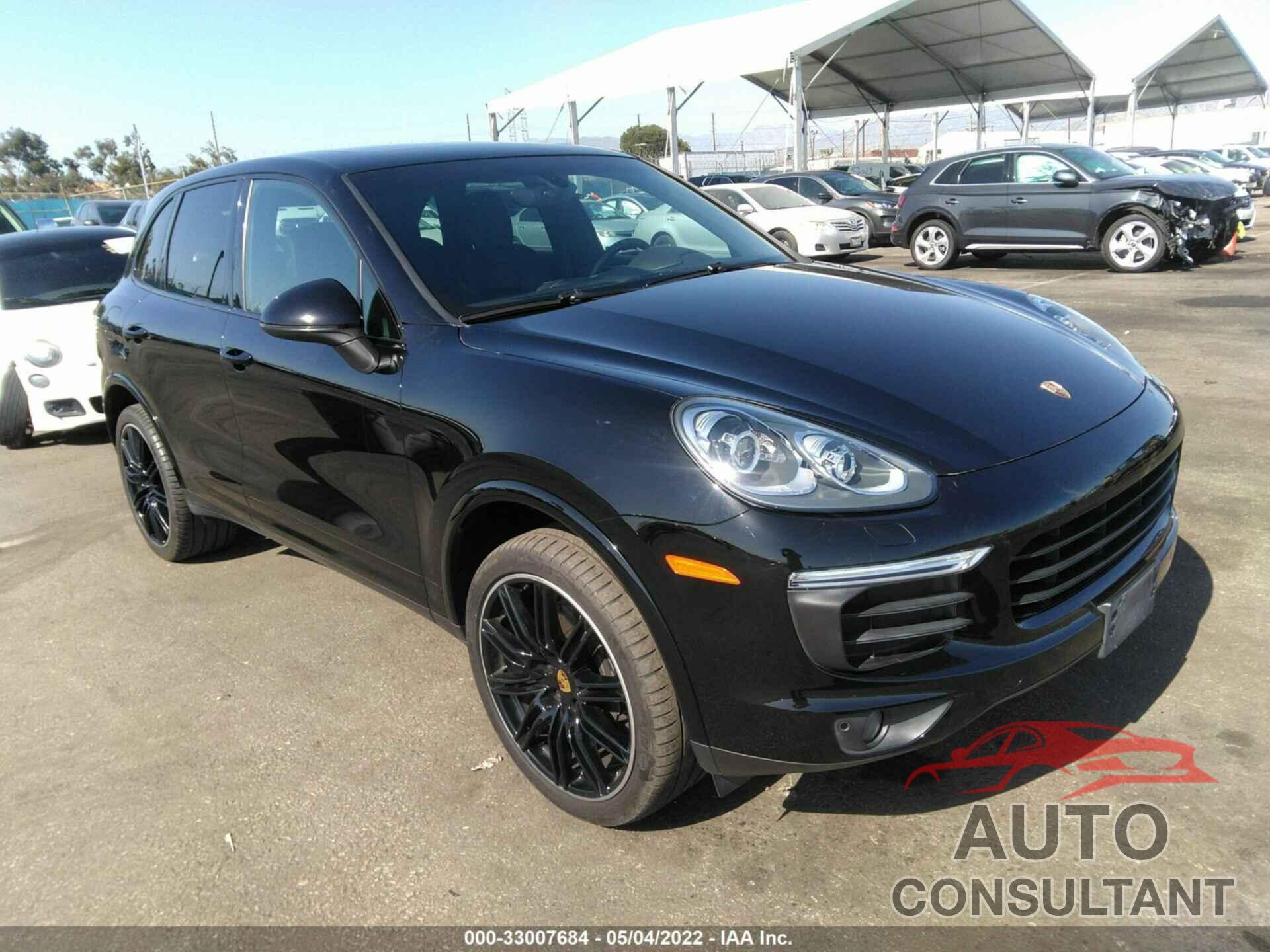 PORSCHE CAYENNE 2017 - WP1AA2A23HKA87520