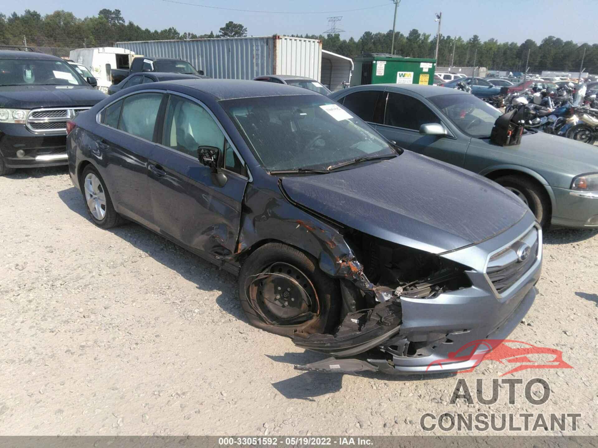 SUBARU LEGACY 2018 - 4S3BNAA64J3044814