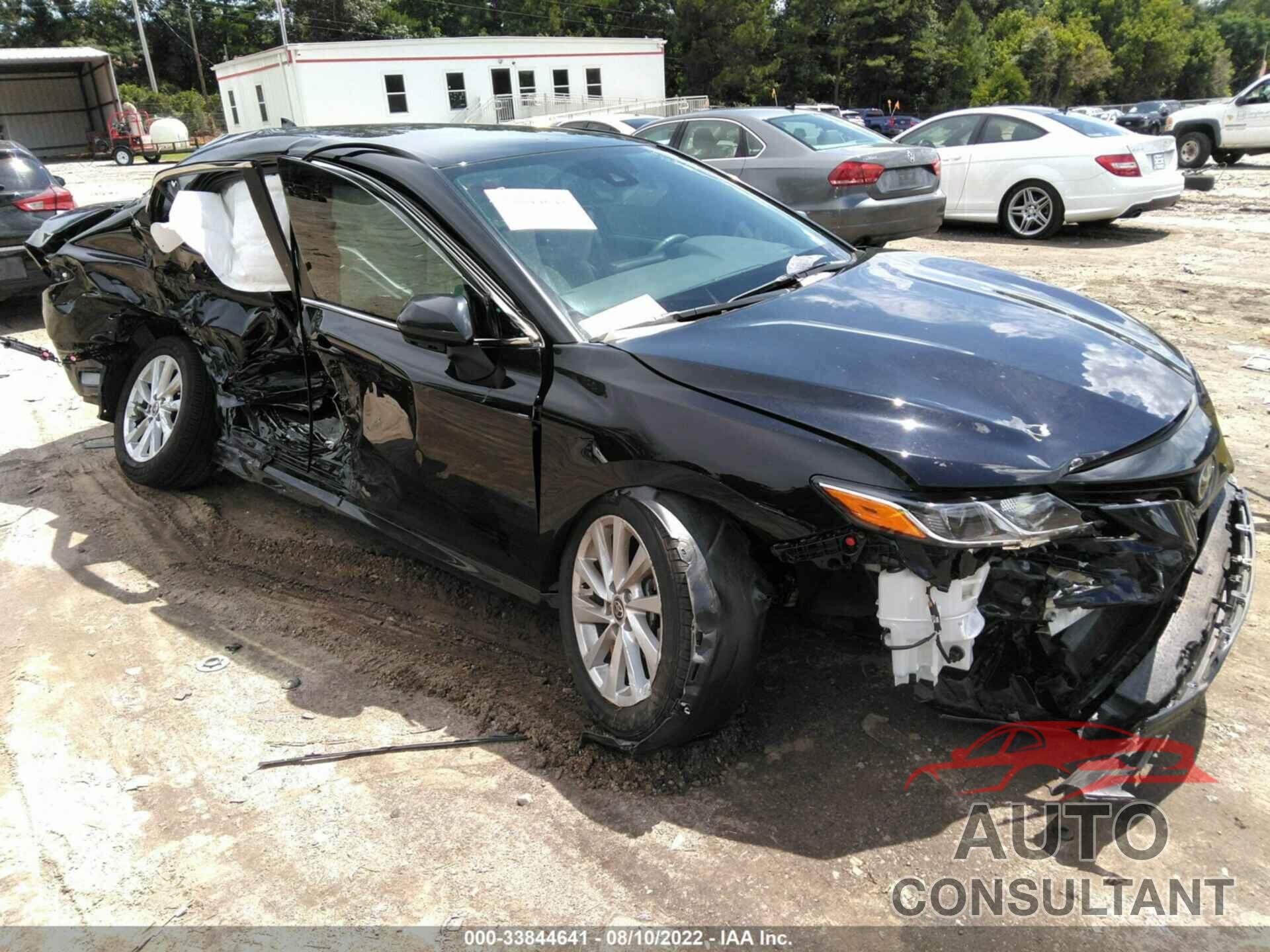 TOYOTA CAMRY 2021 - 4T1C11AK3MU463079
