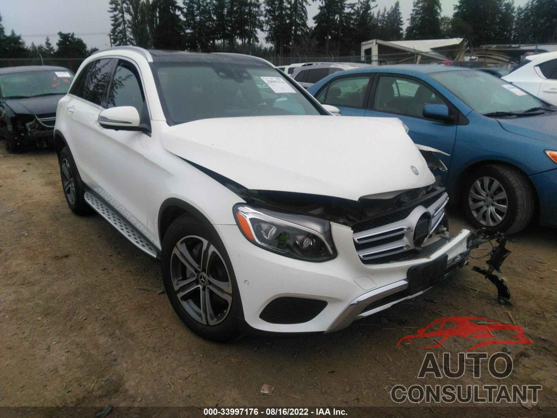 MERCEDES-BENZ GLC 2017 - WDC0G4KB1HF246592