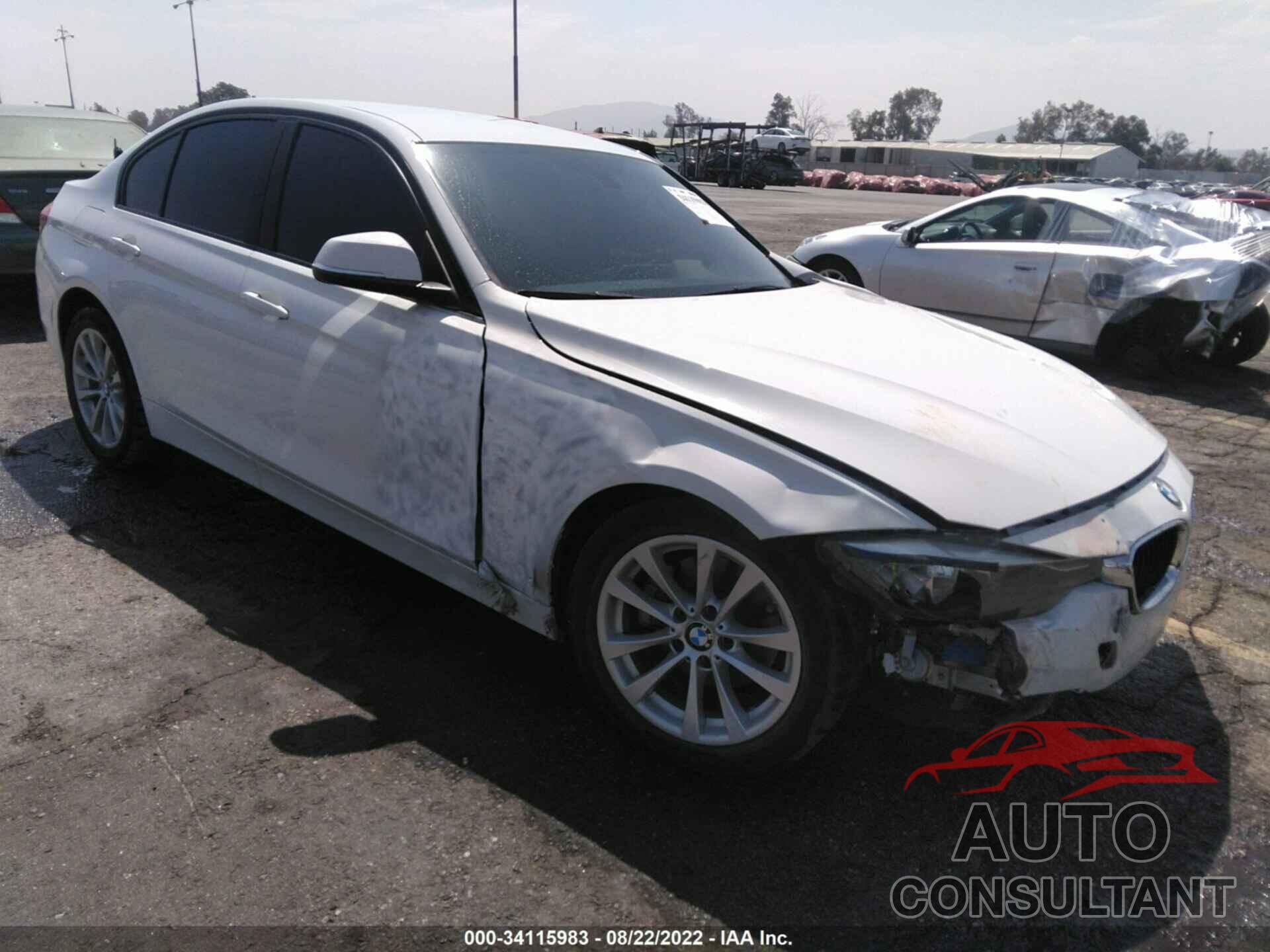 BMW 3 SERIES 2016 - WBA8E1G5XGNU12321