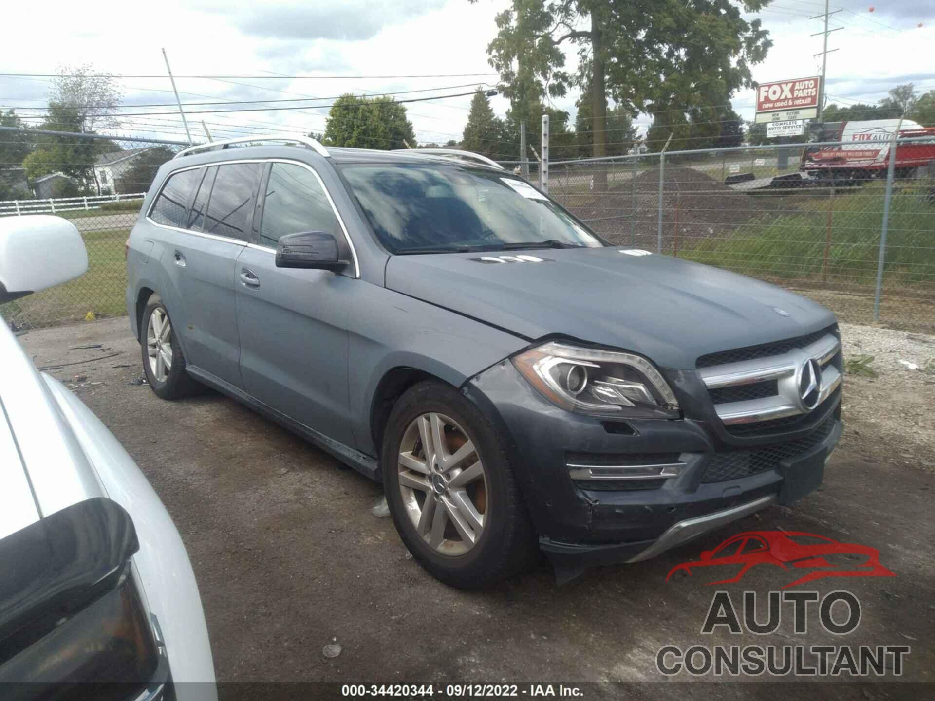 MERCEDES-BENZ GL 2016 - 4JGDF2EE7GA652033