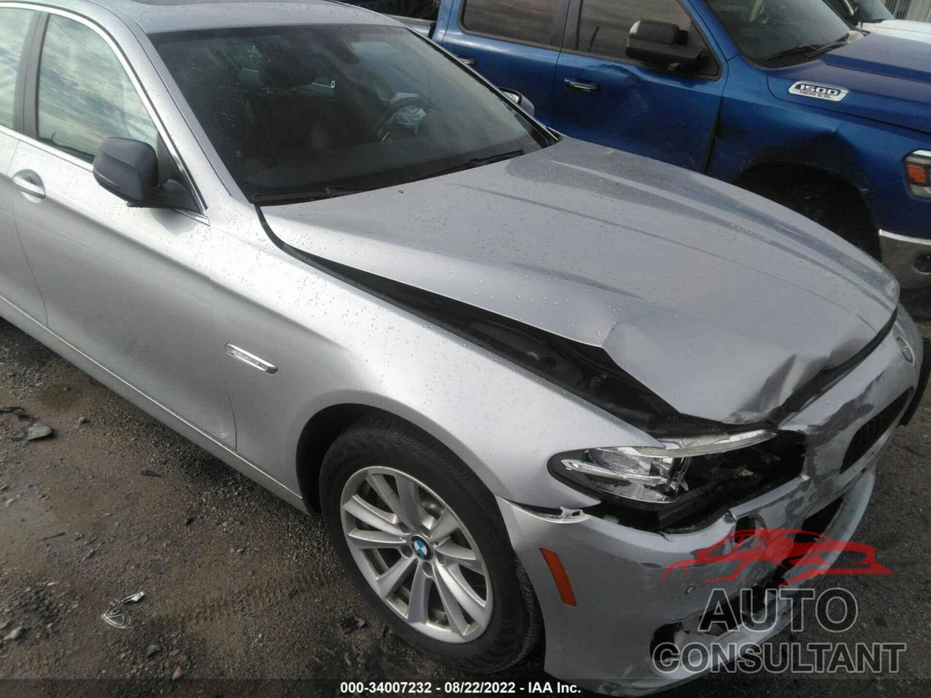 BMW 5 SERIES 2016 - WBA5A5C51GG352655