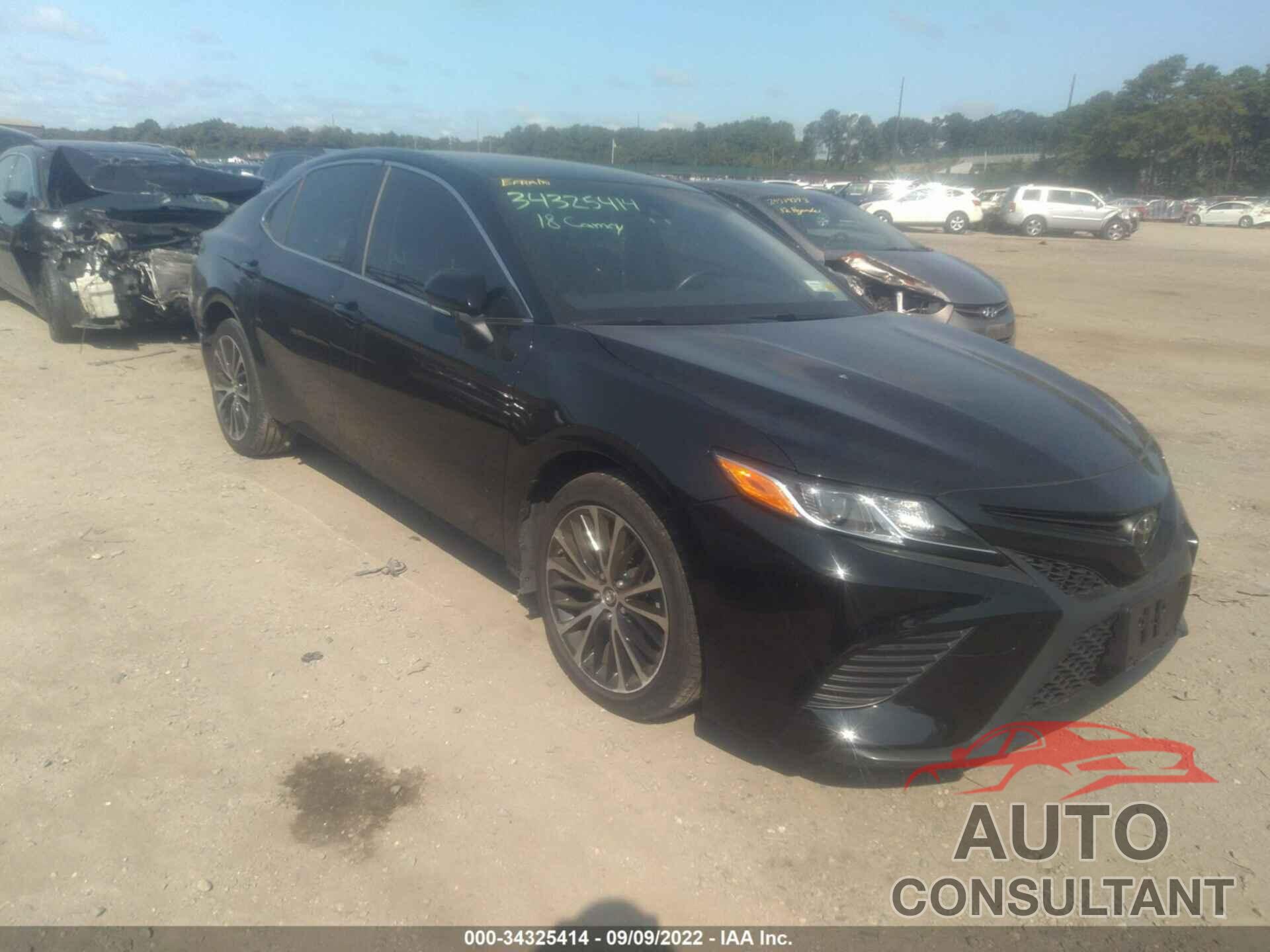TOYOTA CAMRY 2018 - JTNB11HK3J3039310
