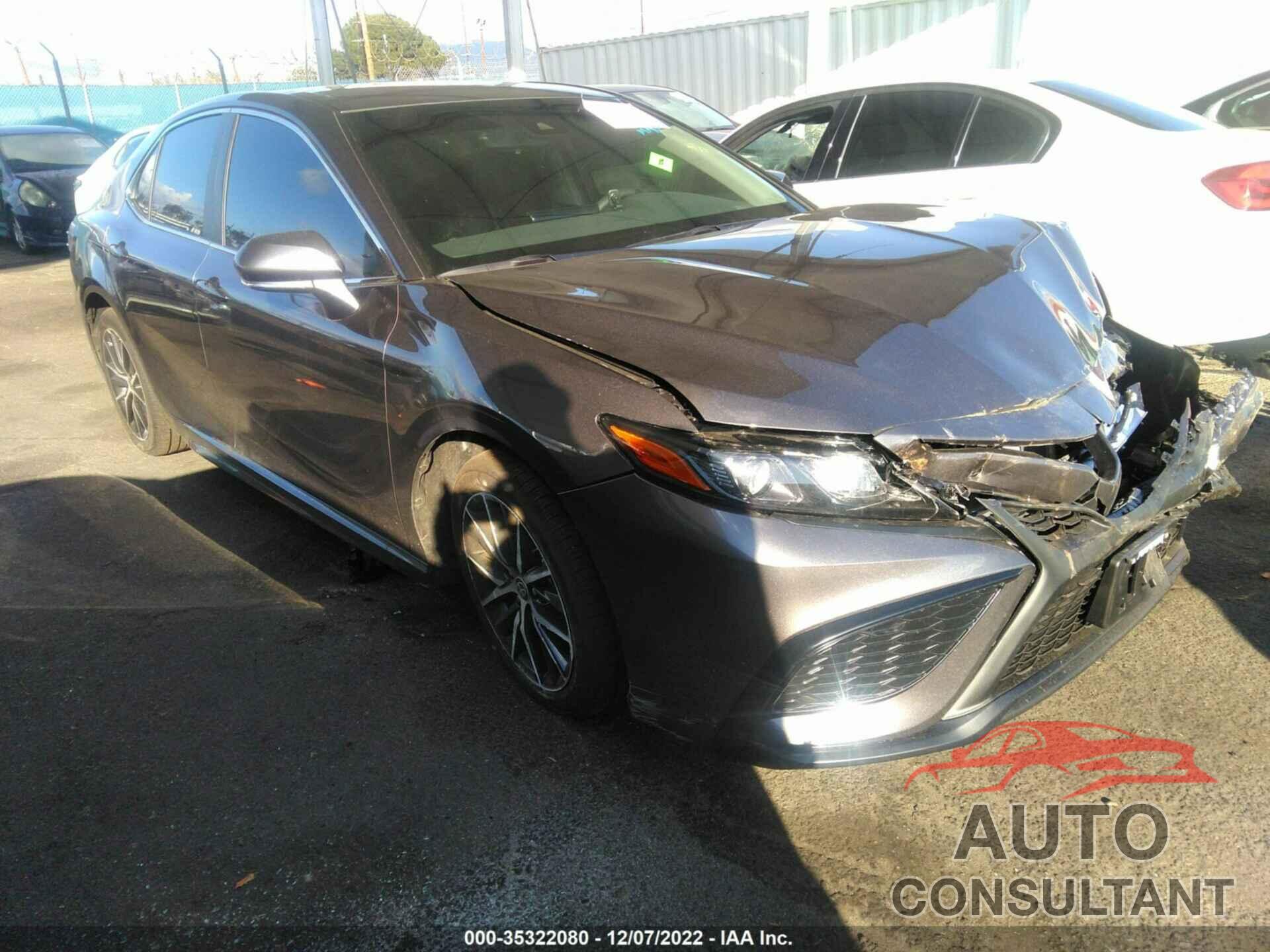 TOYOTA CAMRY 2023 - 4T1G11AK7PU741536