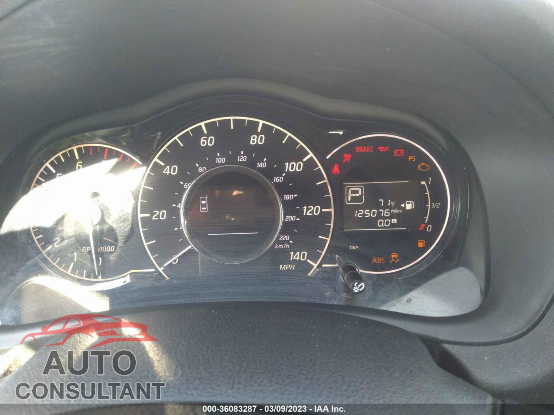 NISSAN VERSA NOTE 2016 - 3N1CE2CP4GL367681