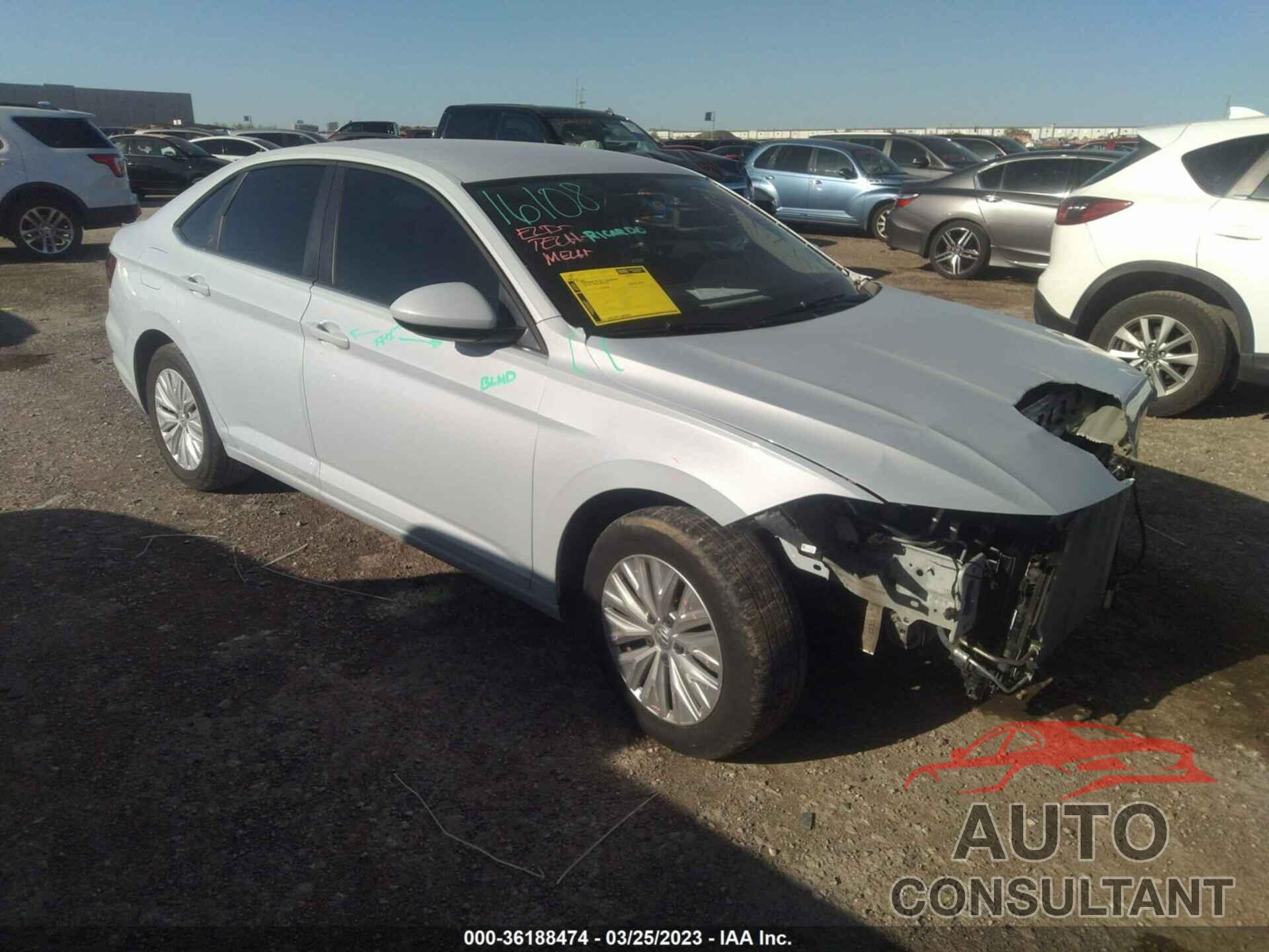 VOLKSWAGEN JETTA 2019 - 3VWC57BUXKM142182