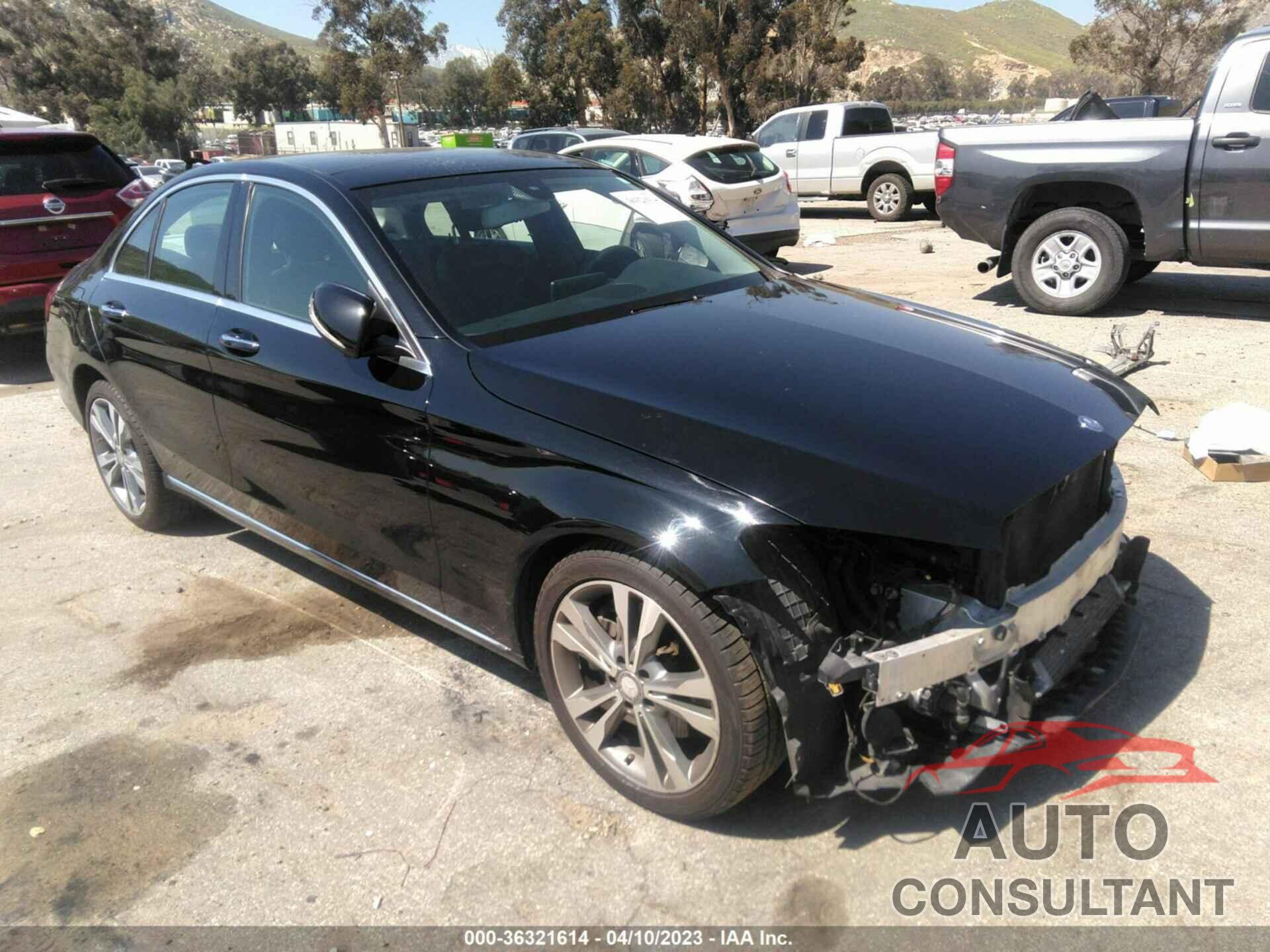 MERCEDES-BENZ C-CLASS 2015 - 55SWF4JB0FU051233