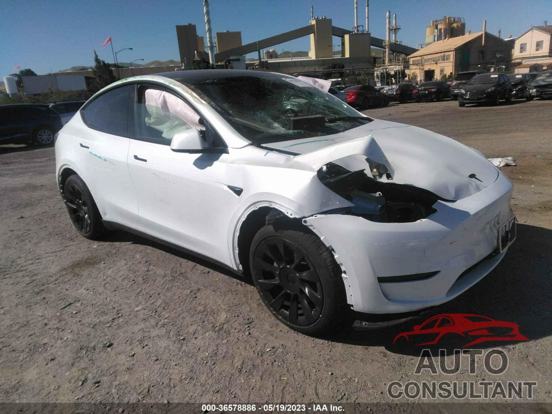 TESLA MODEL Y 2023 - 7SAYGDEE9PF691375