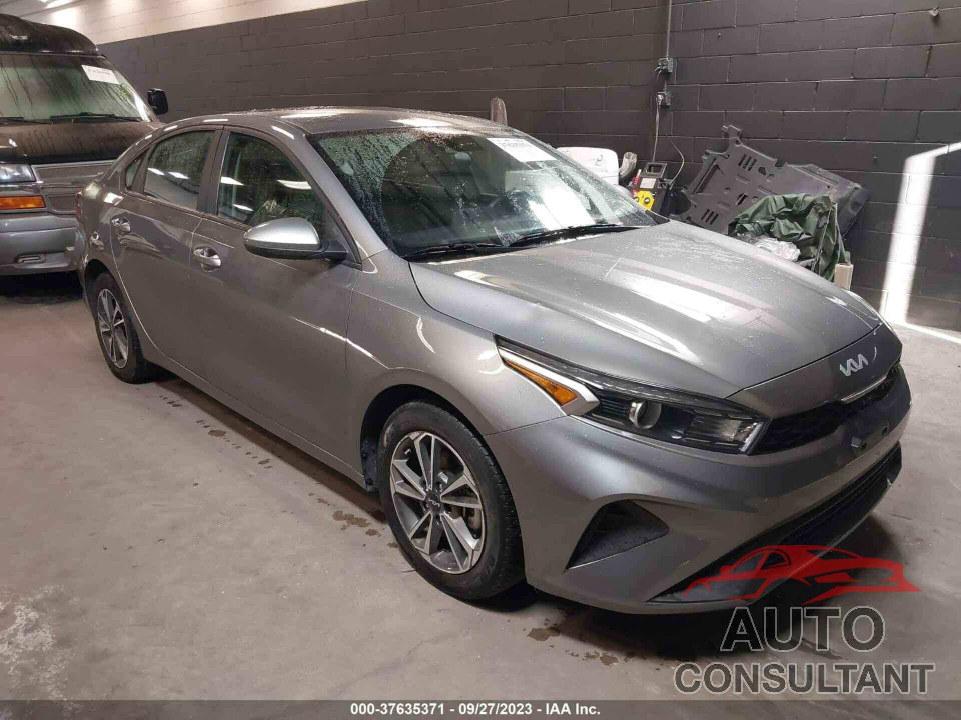 KIA FORTE 2023 - 3KPF24AD7PE517777