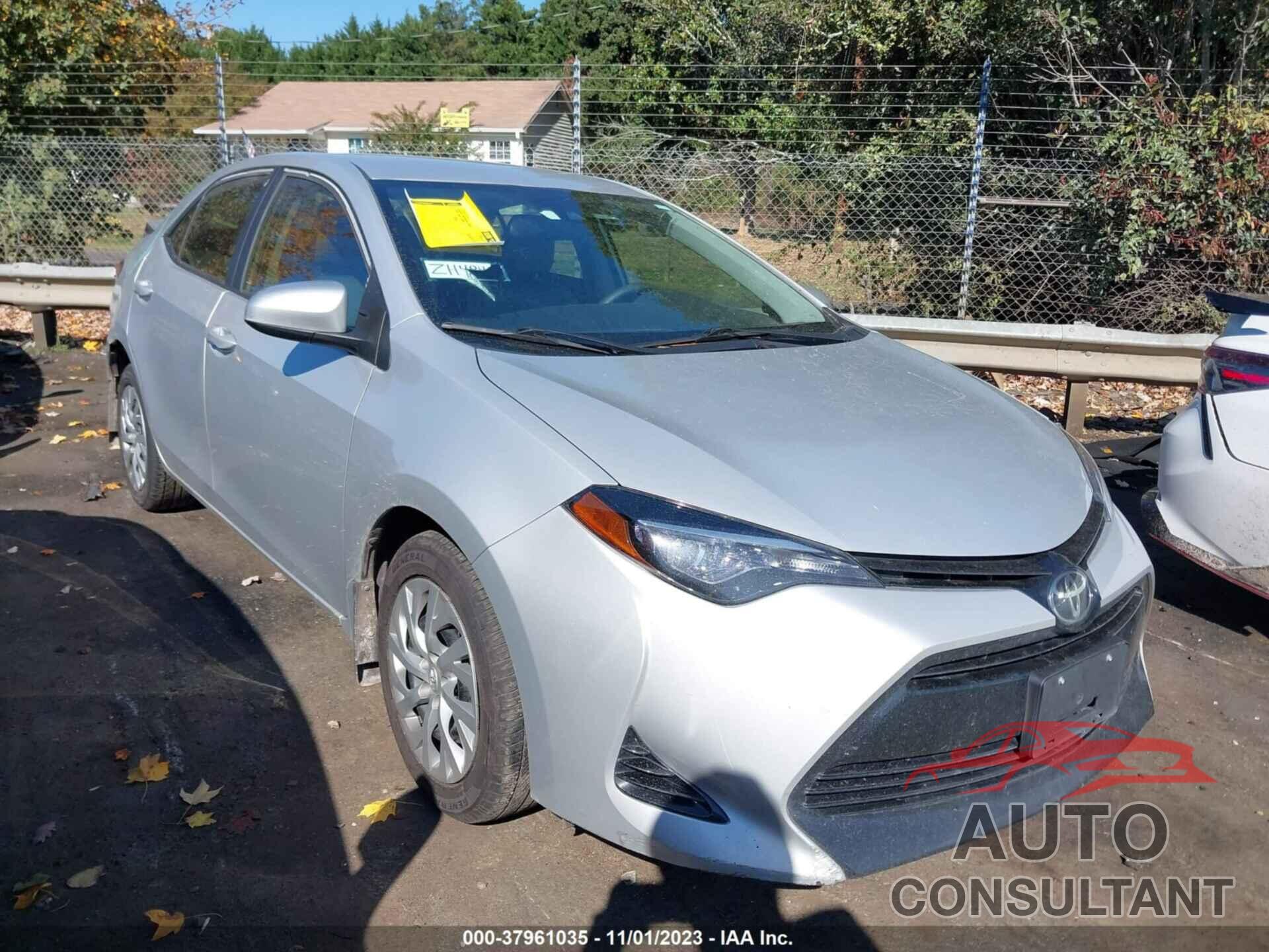 TOYOTA COROLLA 2018 - 2T1BURHEXJC003061
