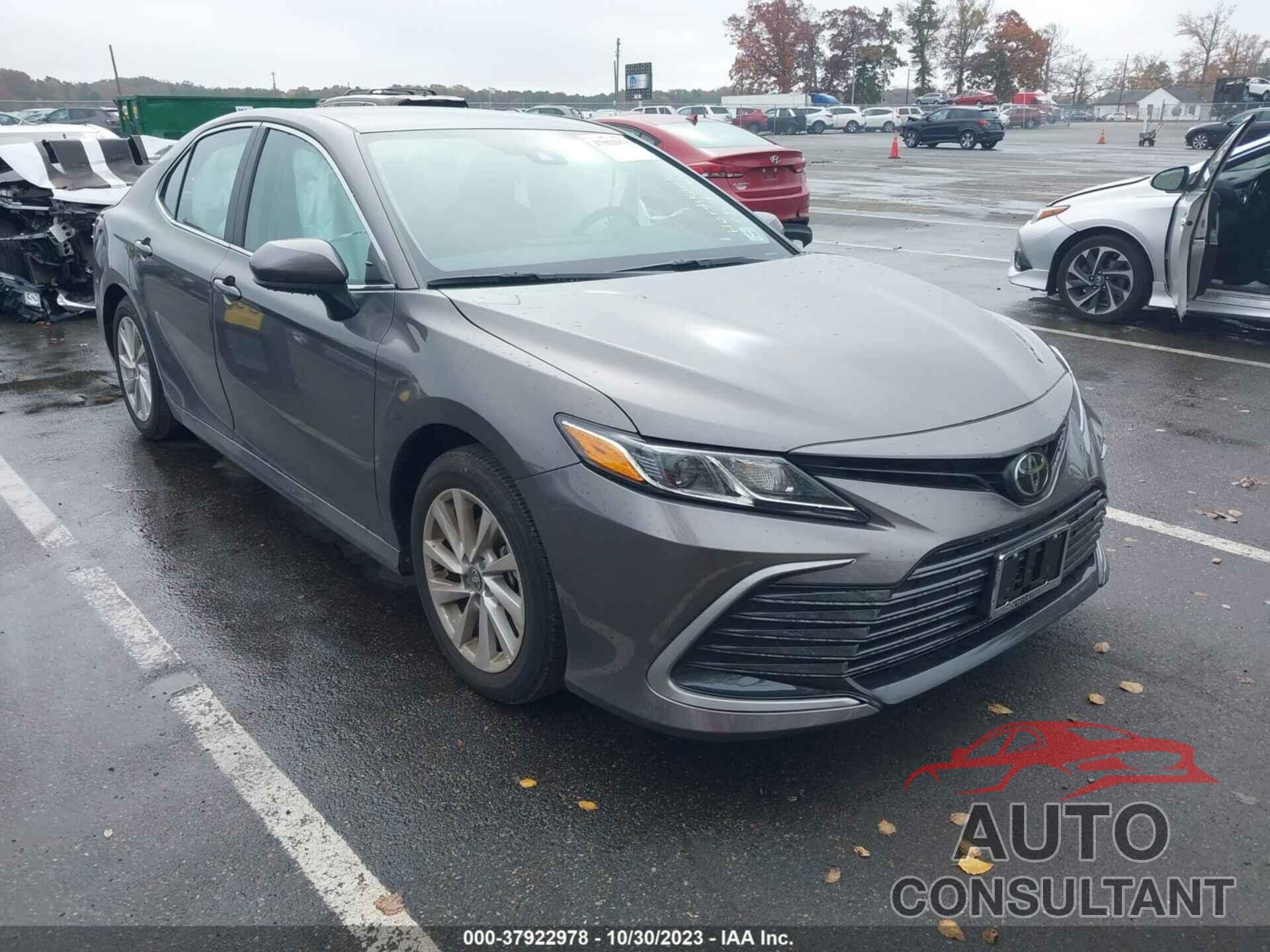 TOYOTA CAMRY 2023 - 4T1C11AK0PU839581