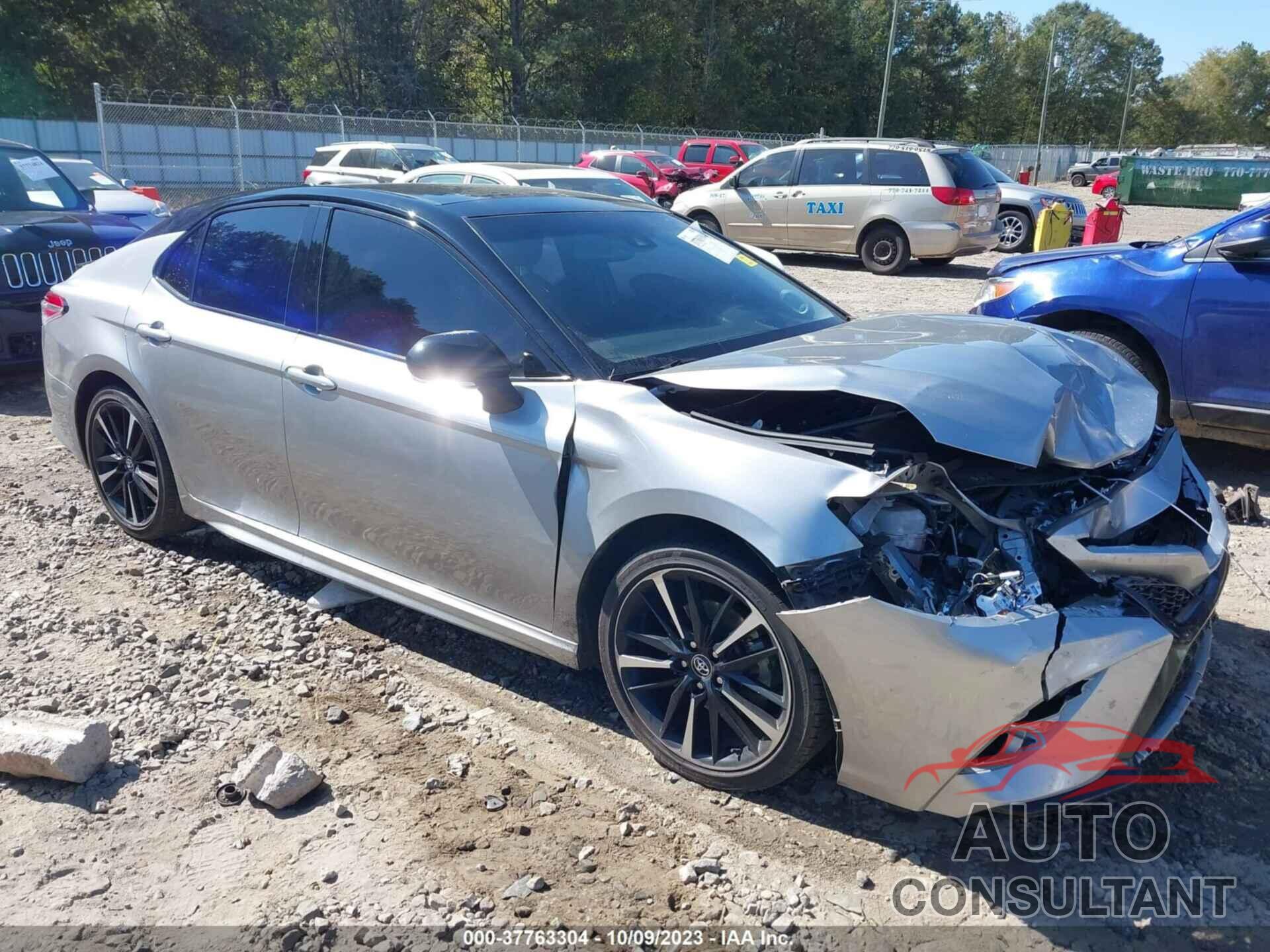 TOYOTA CAMRY 2020 - 4T1KZ1AK6LU034845