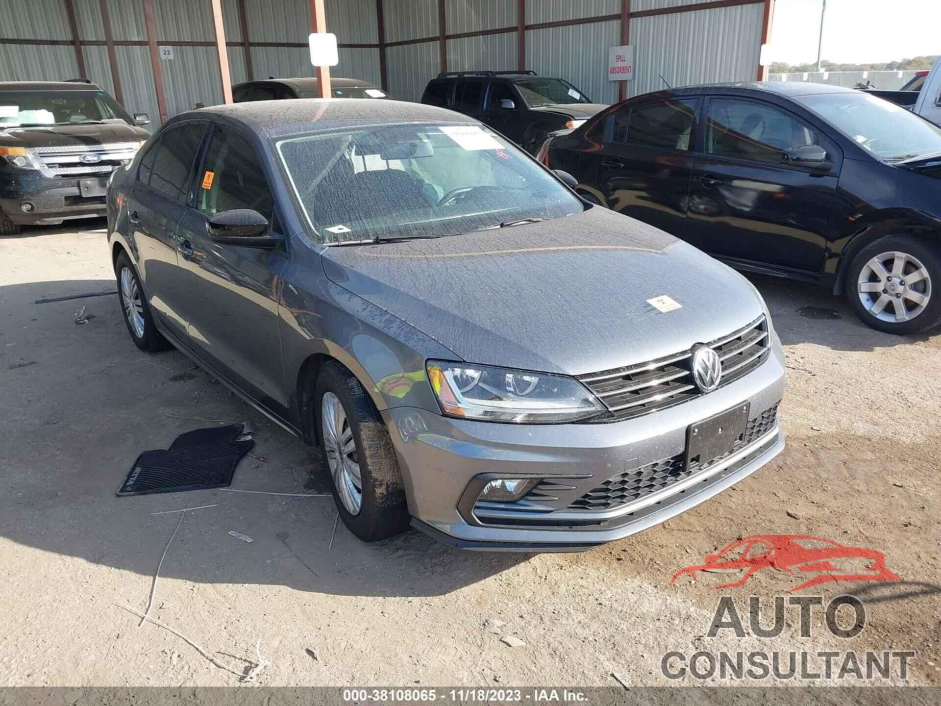 VOLKSWAGEN JETTA 2018 - 3VWDB7AJ6JM206530