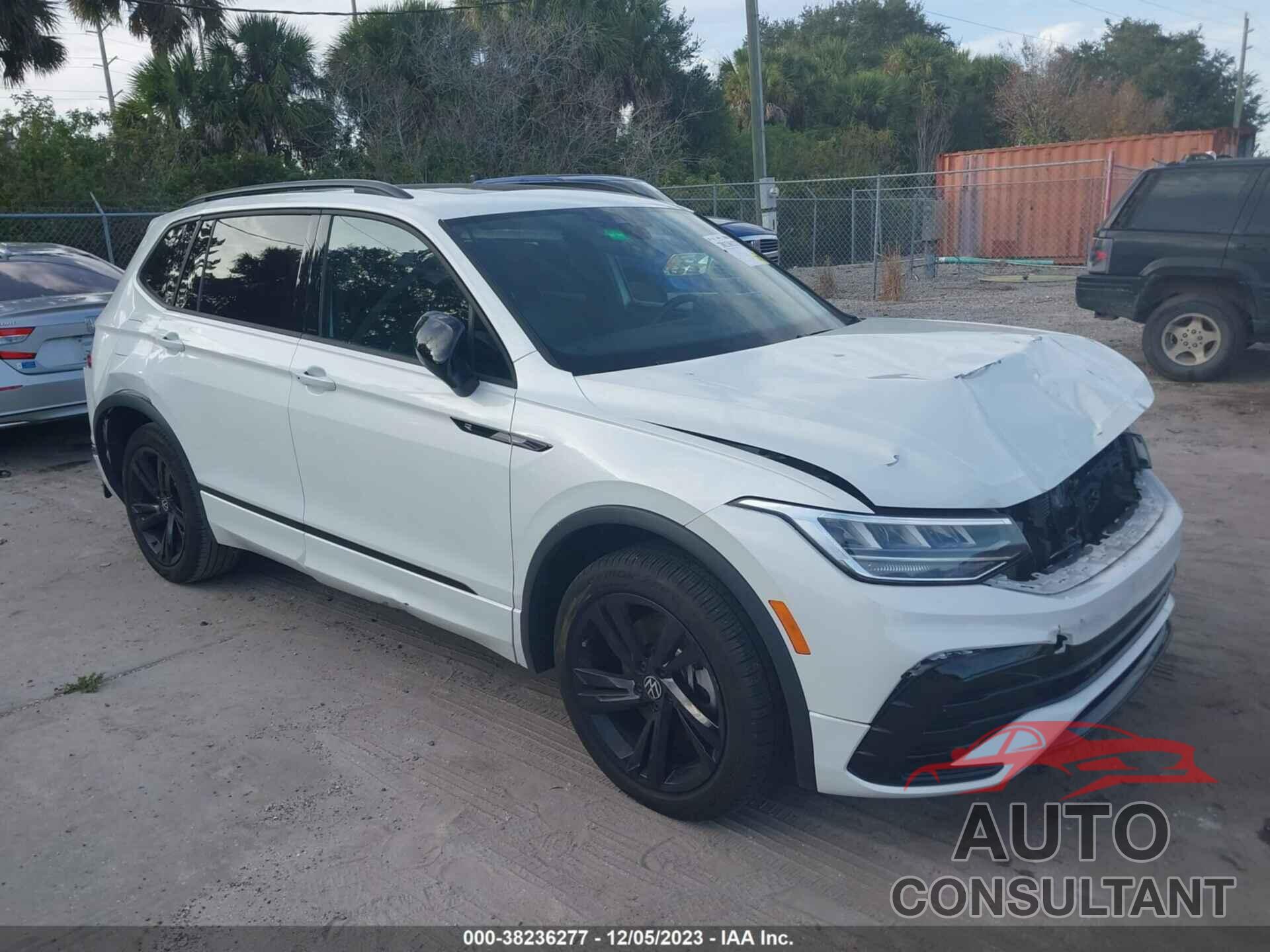 VOLKSWAGEN TIGUAN 2023 - 3VVCB7AX3PM009151